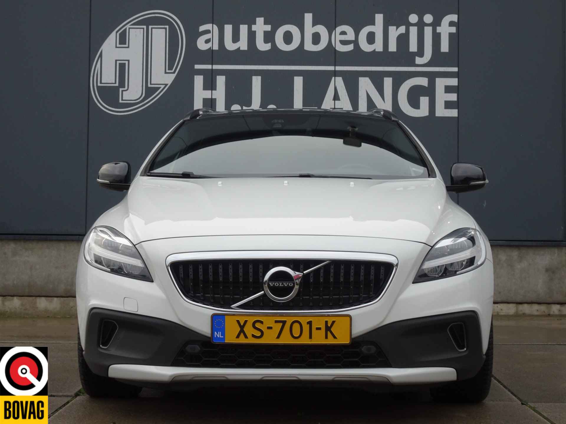 Volvo V40 Cross Country 1.5 T3 Polar+ Luxury - 9/30