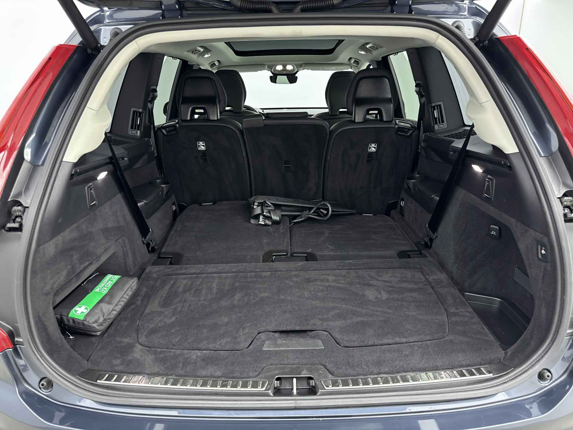 Volvo XC90 T8 Recharge Plus Bright | Trekhaak | Panoramadak | PDC + Camera | Standkachel | Led bochten verlichting | Extra getint glas acht - 20/24