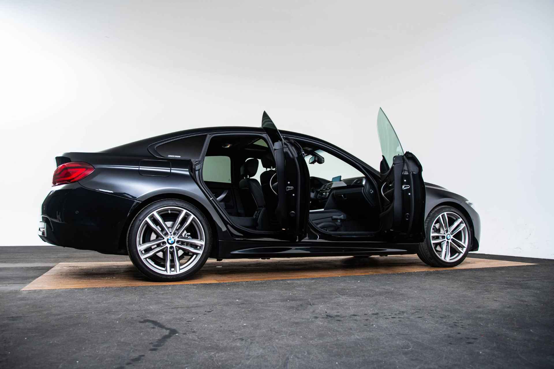 BMW 4-serie Gran Coupé 420i High Executive Edition M Sport - Schuif/kantel dak - Park Assistant - Cruise Control - Elektrisch verwarmde voorstoelen - Getinte Ruiten - Automatisch dimmende binnenspiegel - Achteruitrijcamera - - 9/67