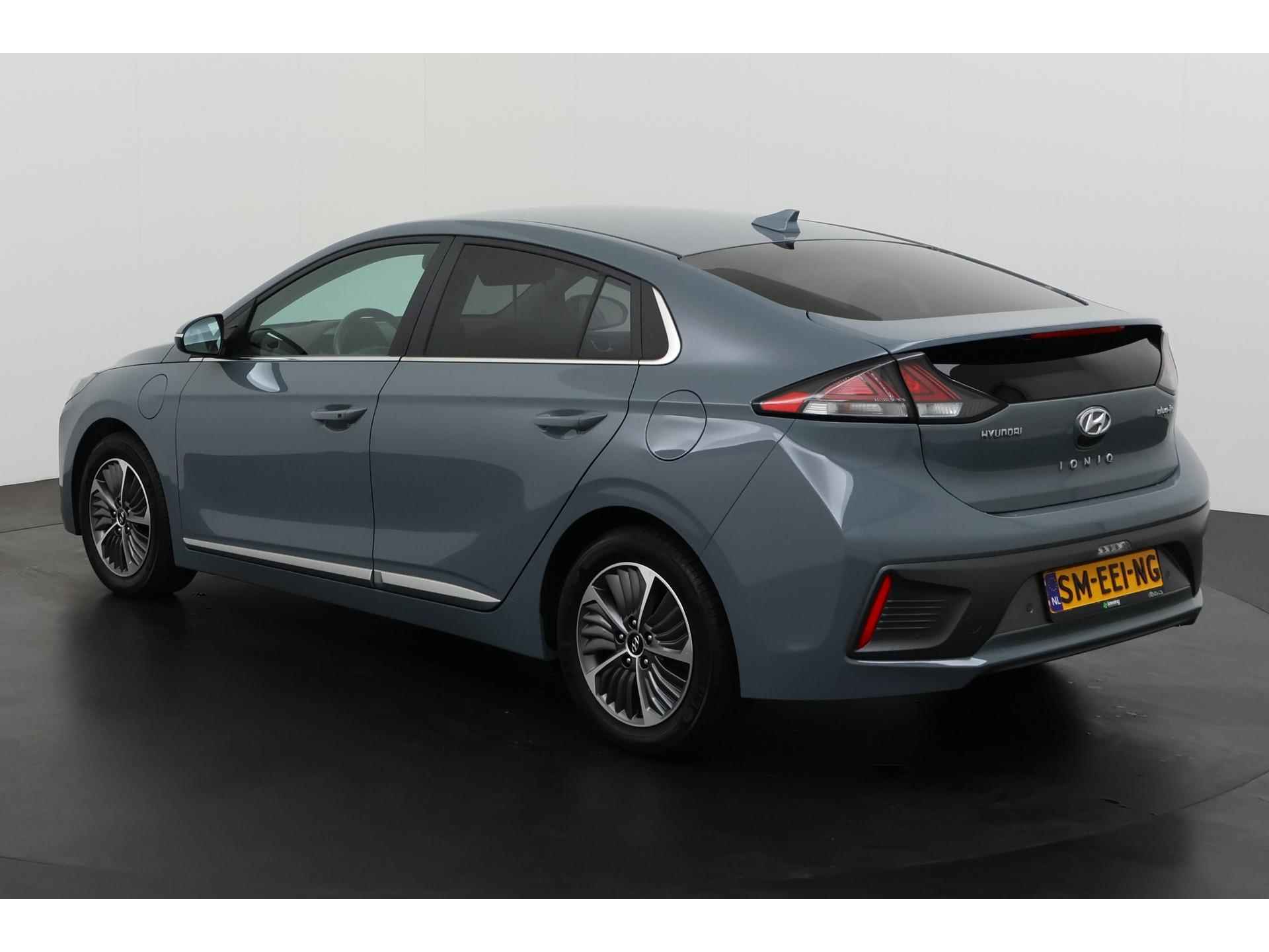 Hyundai IONIQ 1.6 GDi PHEV Premium | Bruin Leder |  Zondag Open! - 6/37