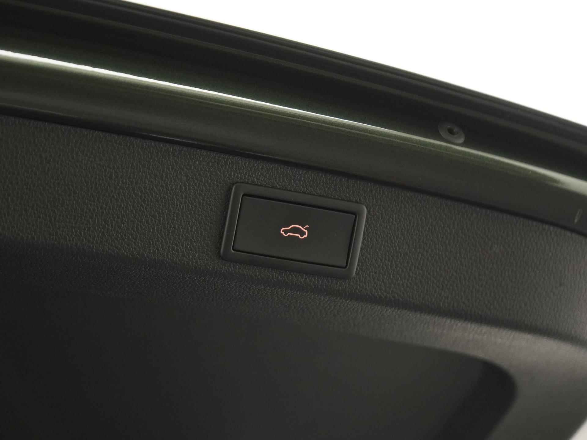 Škoda Superb Combi 1.4 TSI iV Laurin & Klement | Virtual Cockpit | Panoramadak | Zondag Open! - 25/51
