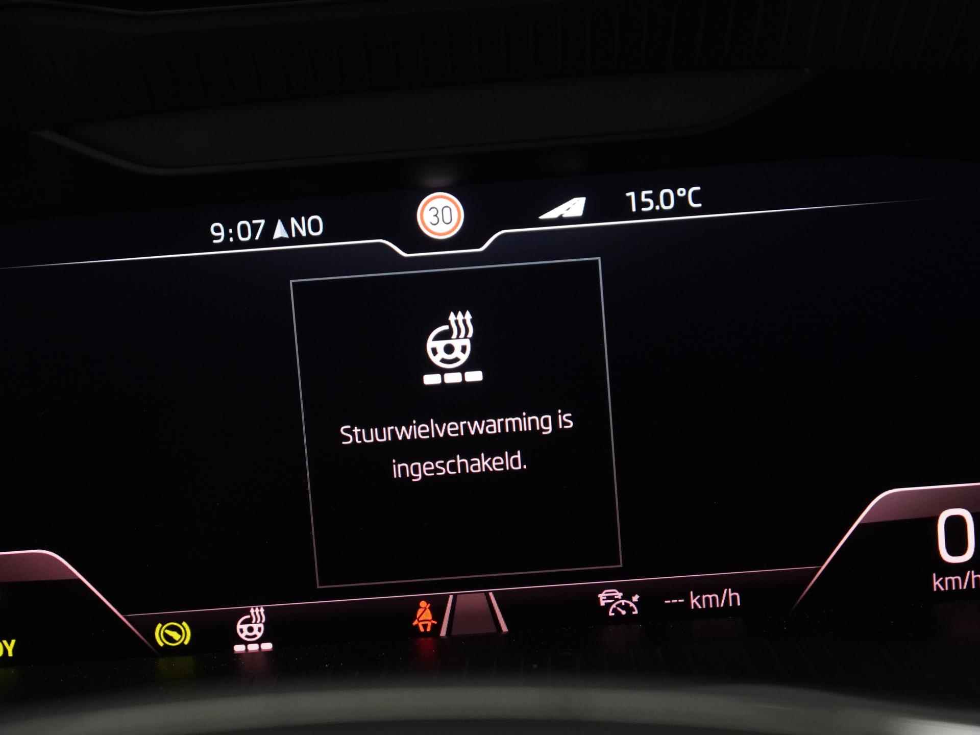 Škoda Superb Combi 1.4 TSI iV Laurin & Klement | Virtual Cockpit | Panoramadak | Zondag Open! - 44/51