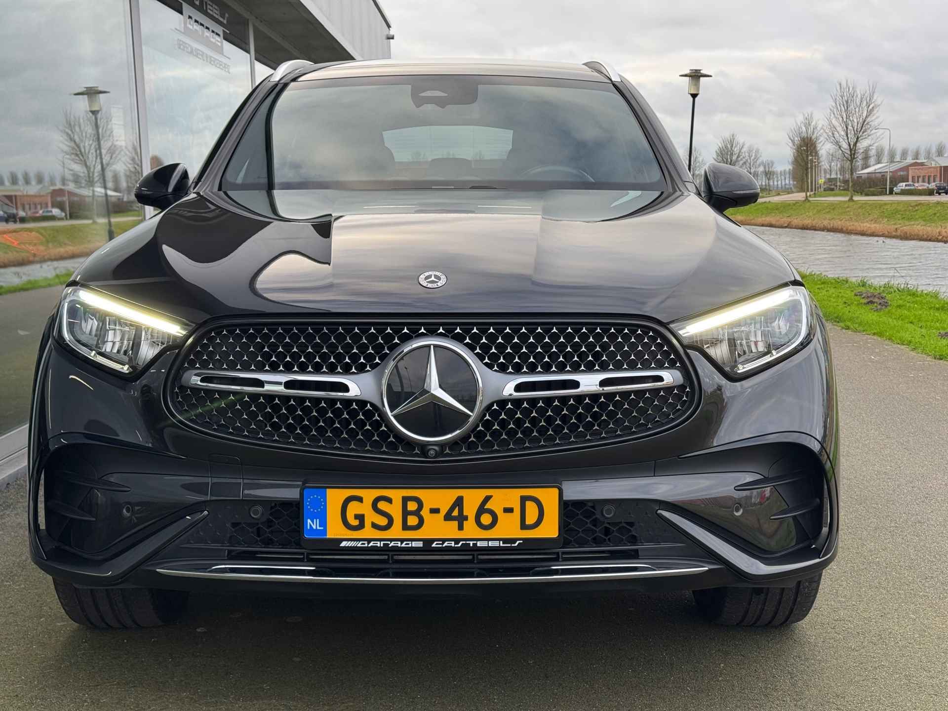 Mercedes-Benz GLC-klasse 300 4MATIC AMG Line Panorama schuifdak , standkachel 360 graden camera - 3/27