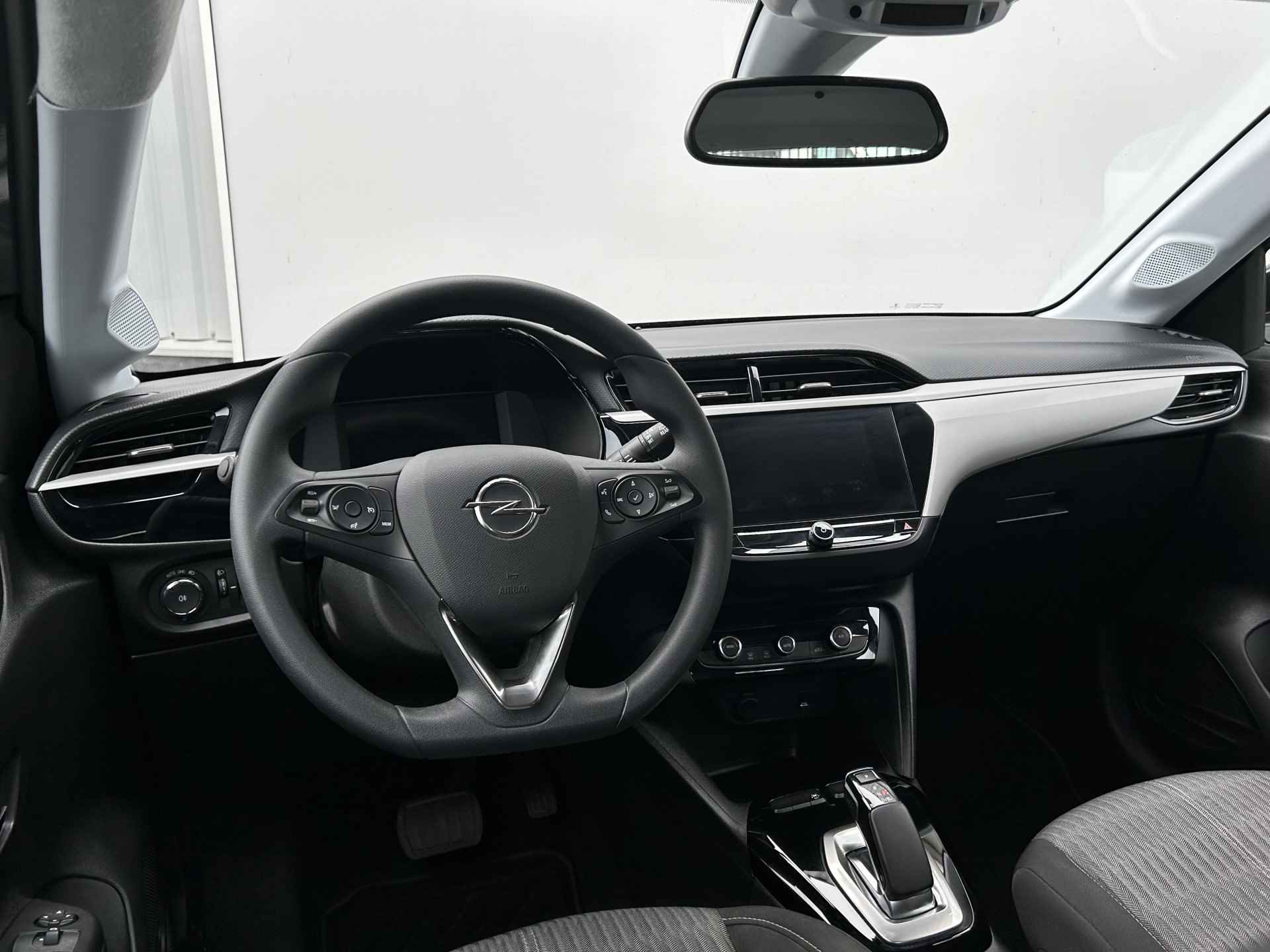 Opel Corsa Electric Edition 50 kWh 136PK | Apple Carplay/Android Auto | Navi by app | All-season banden | Virtual Dashboard | 16 inch LM ve Automatisch dimmende binnenspiegel | - 18/31