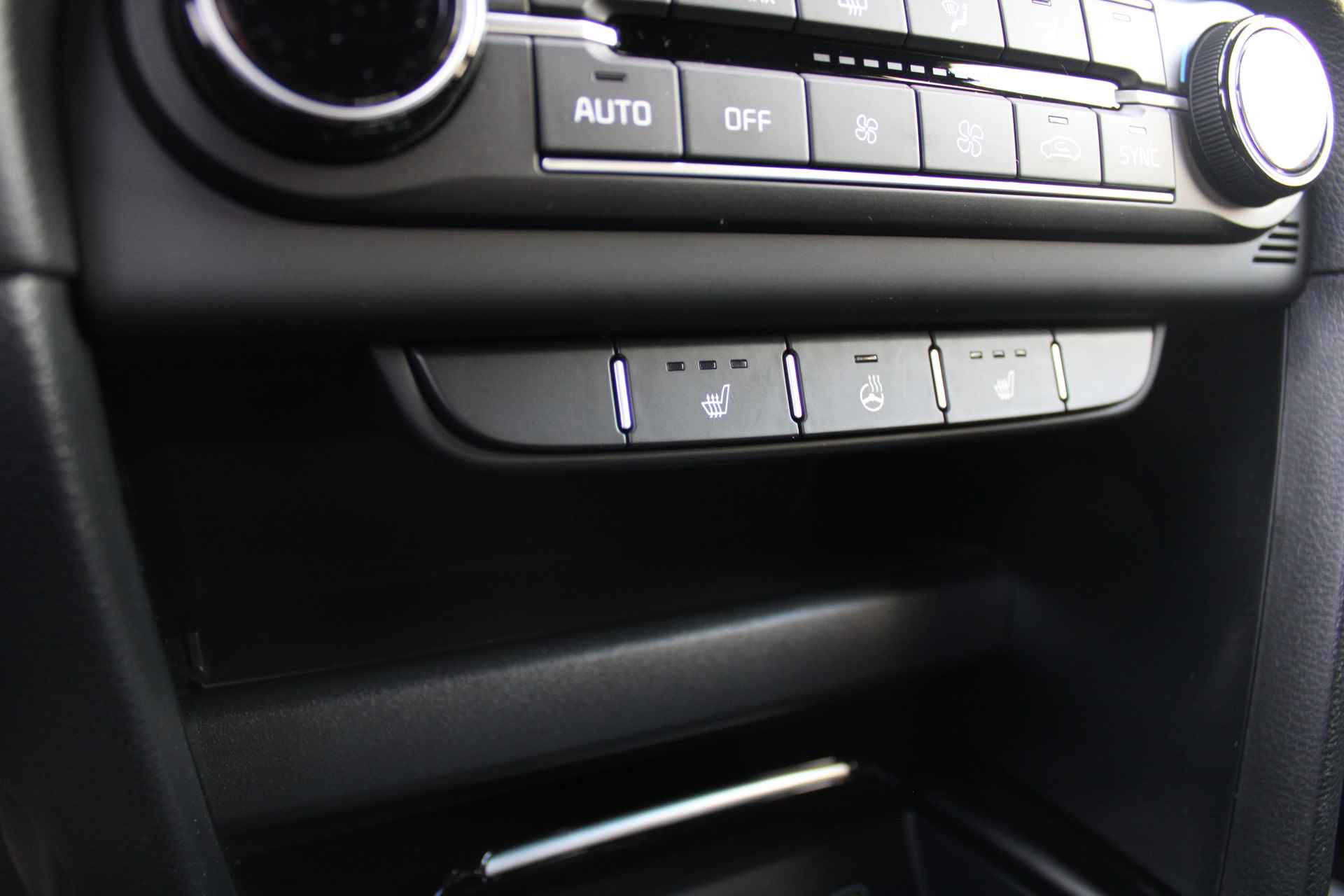Kia Xceed 1.5 T-GDI MHEV GT-Line First Edition Pano | Airco | Navi | 18" LM | Camera | Cruise | Demo auto | - 22/33