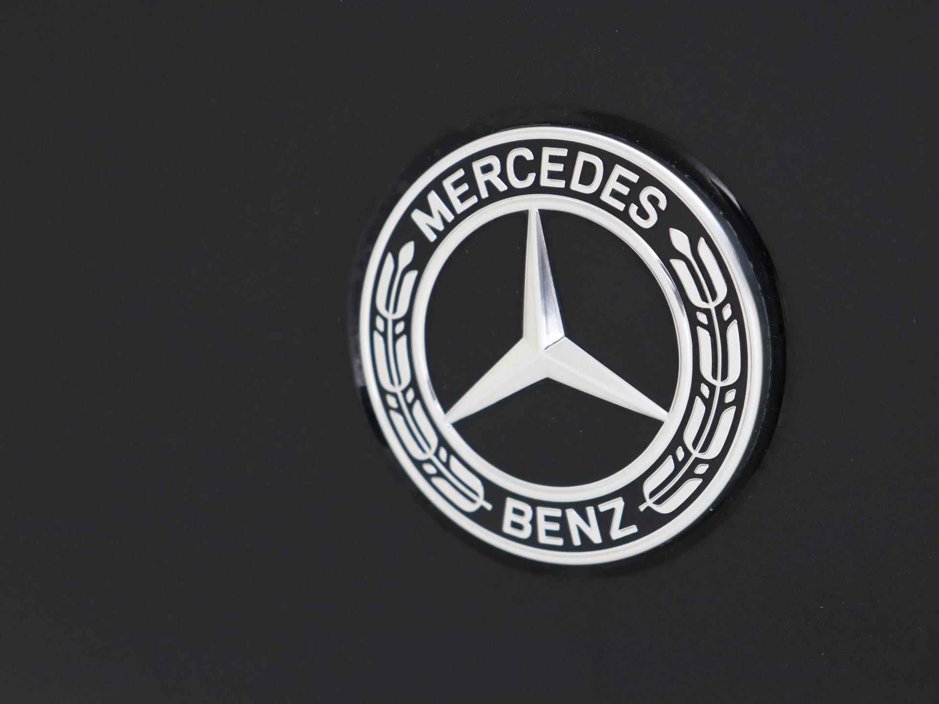 Mercedes-Benz C-klasse Estate 200 Launch Edition AMG Line / Premium Plus / Panorama dak / HUD / Elek. Trekhaak / 19 Inch AMG Multispaak - 31/37