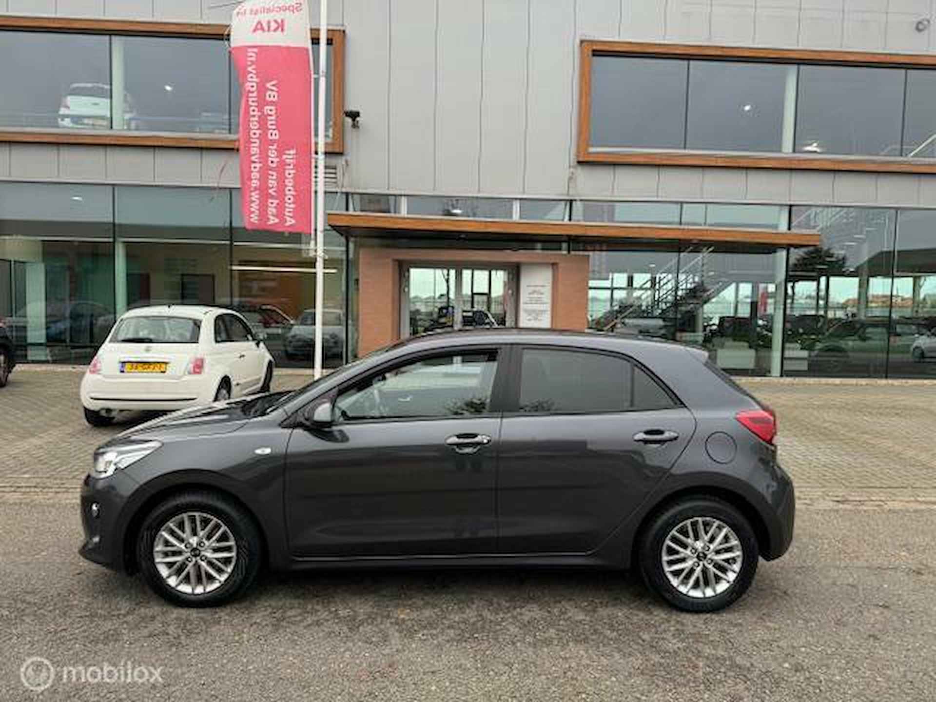 Kia Rio 1.0 T-GDI 100pk  DynamicLine  , Navi / Bluetooth / Camera achter , Parkeerhulp achter , Airco , Metaallak , Velgen - 2/27