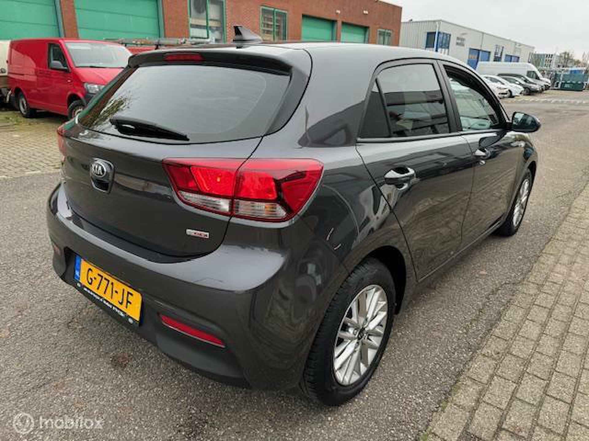 Kia Rio 1.0 T-GDI 100pk  DynamicLine  , Navi / Bluetooth / Camera achter , Parkeerhulp achter , Airco , Metaallak , Velgen - 5/27