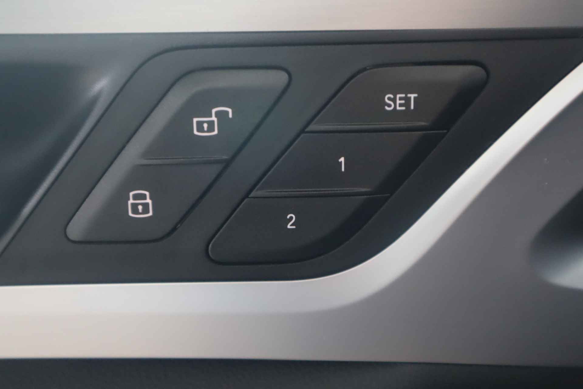 BMW X4 xDrive30i Head-Up Display / Driving Assistant / Comfort Access - 10/26