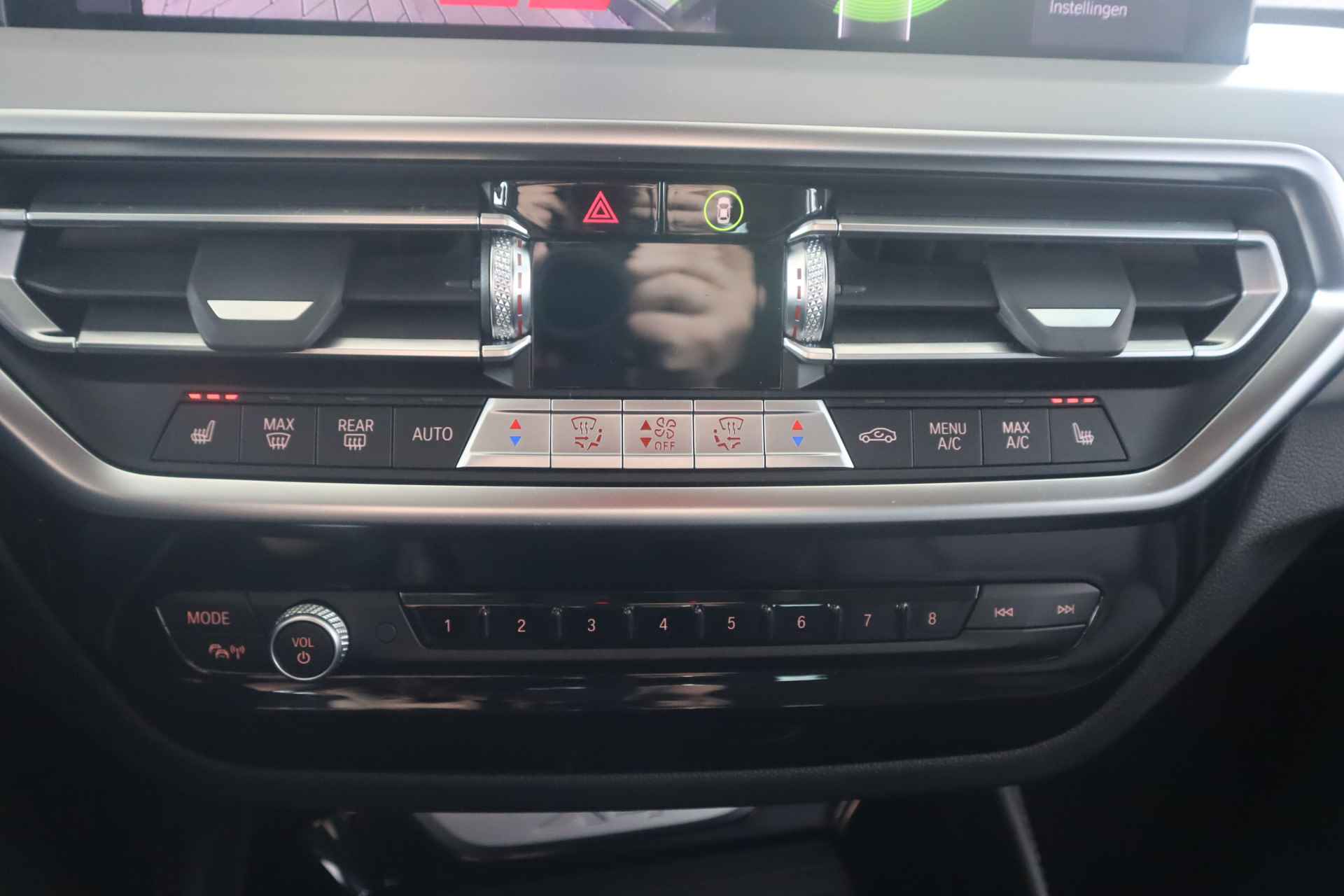 BMW X4 xDrive30i Head-Up Display / Driving Assistant / Comfort Access - 18/26