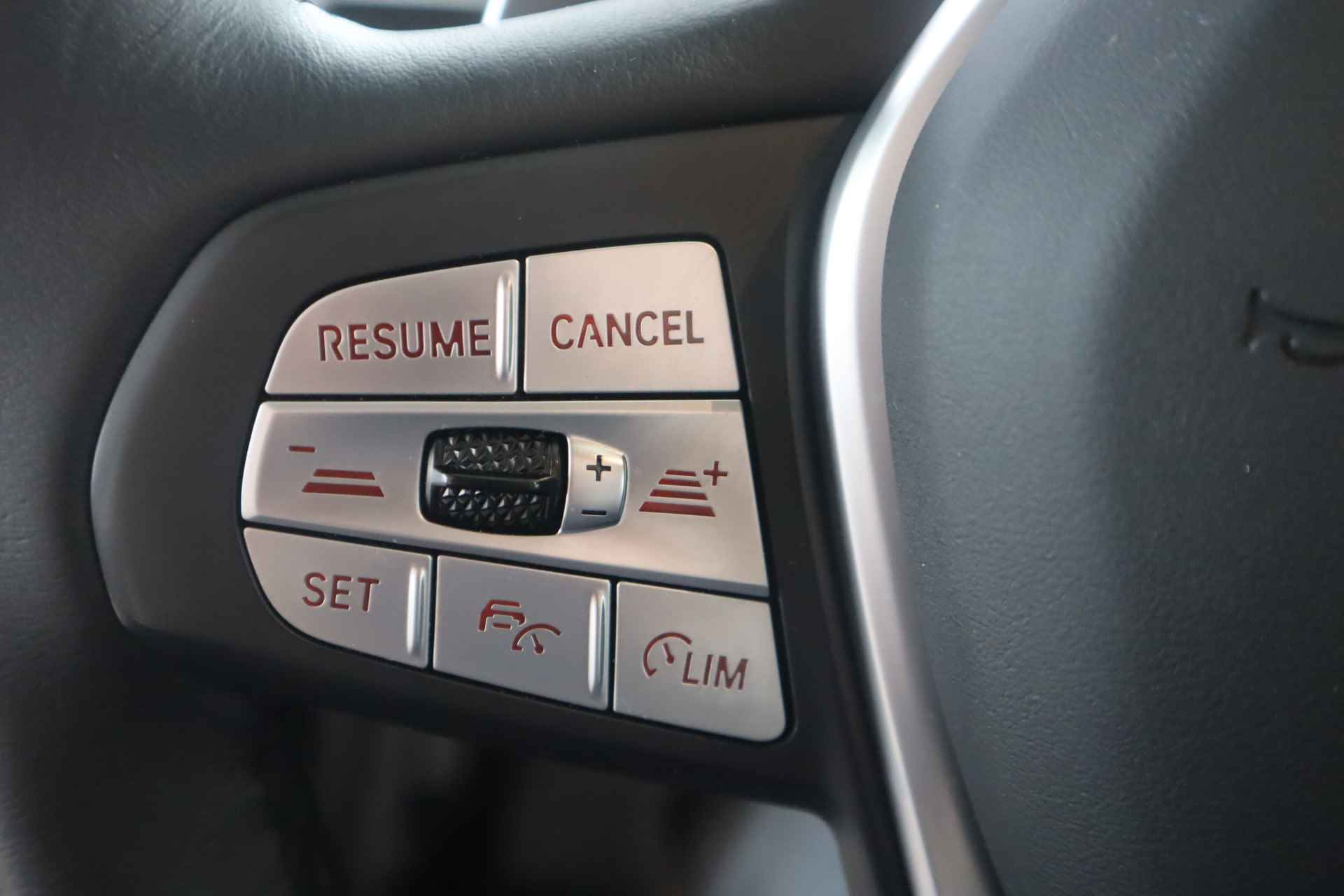BMW X4 xDrive30i Head-Up Display / Driving Assistant / Comfort Access - 20/26