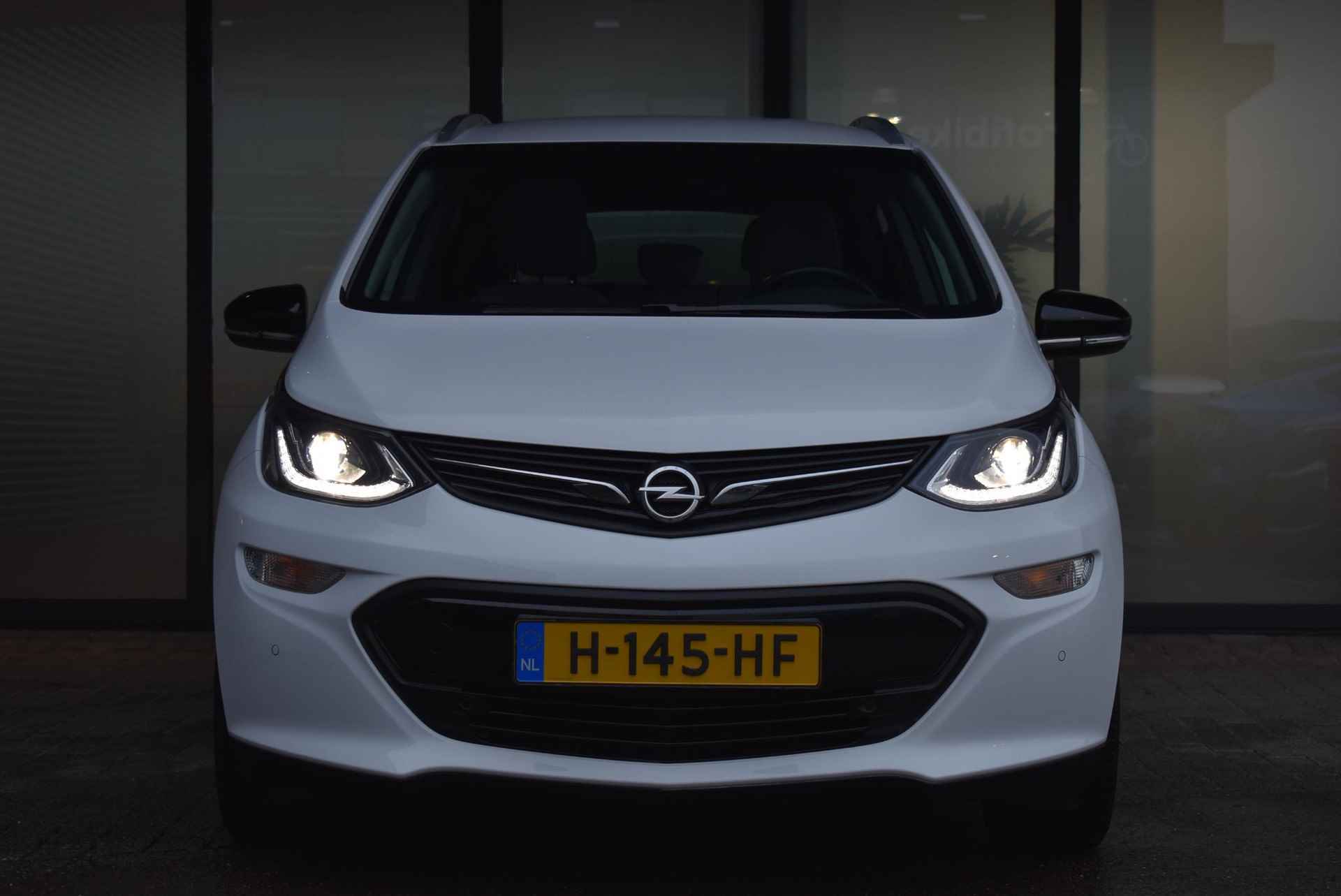 Opel Ampera-e Business executive 60 kWh | Nieuwe Accu | Cruise Control | Stuurverwarming | Trekhaak - 3/28