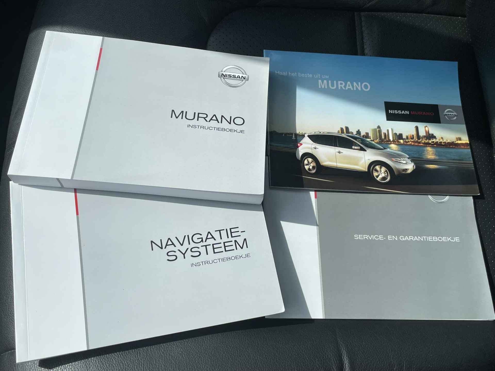 Nissan Murano 3.5 V6 / ELEKTRISCH SCHUIF- KANTELDAK / STOELVERWARMING VOOR EN ACHTER / CLIMATE CONTROL / ACHTERUITRIJCAMERA / NAVIGATIE / DEALERONDERHOUDEN - 4/42