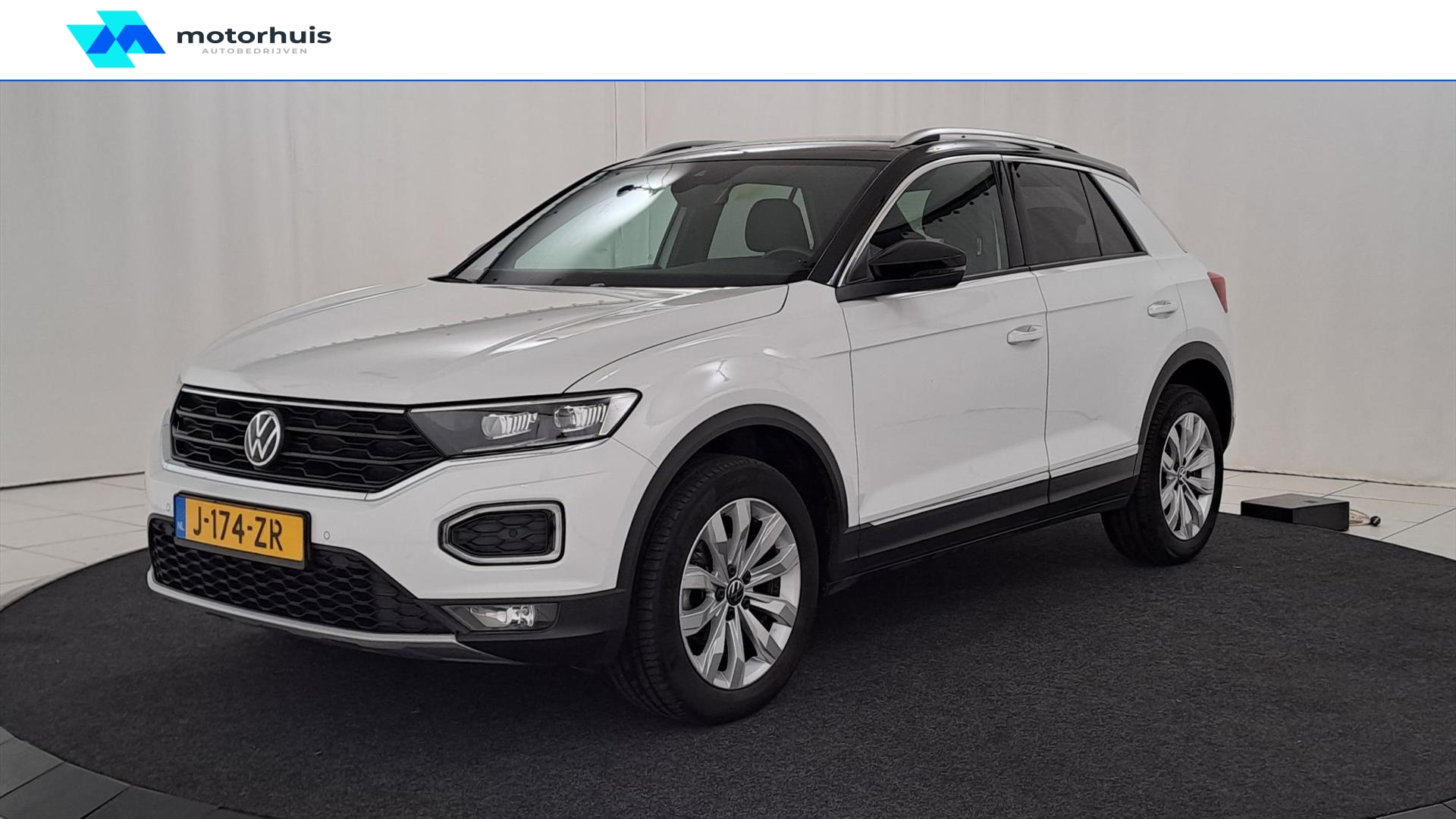 Volkswagen T-Roc 1.5 TSI 150PK 7-DSG SPORT NAVI VIRTUAL ECC PDC FULL LED NAP