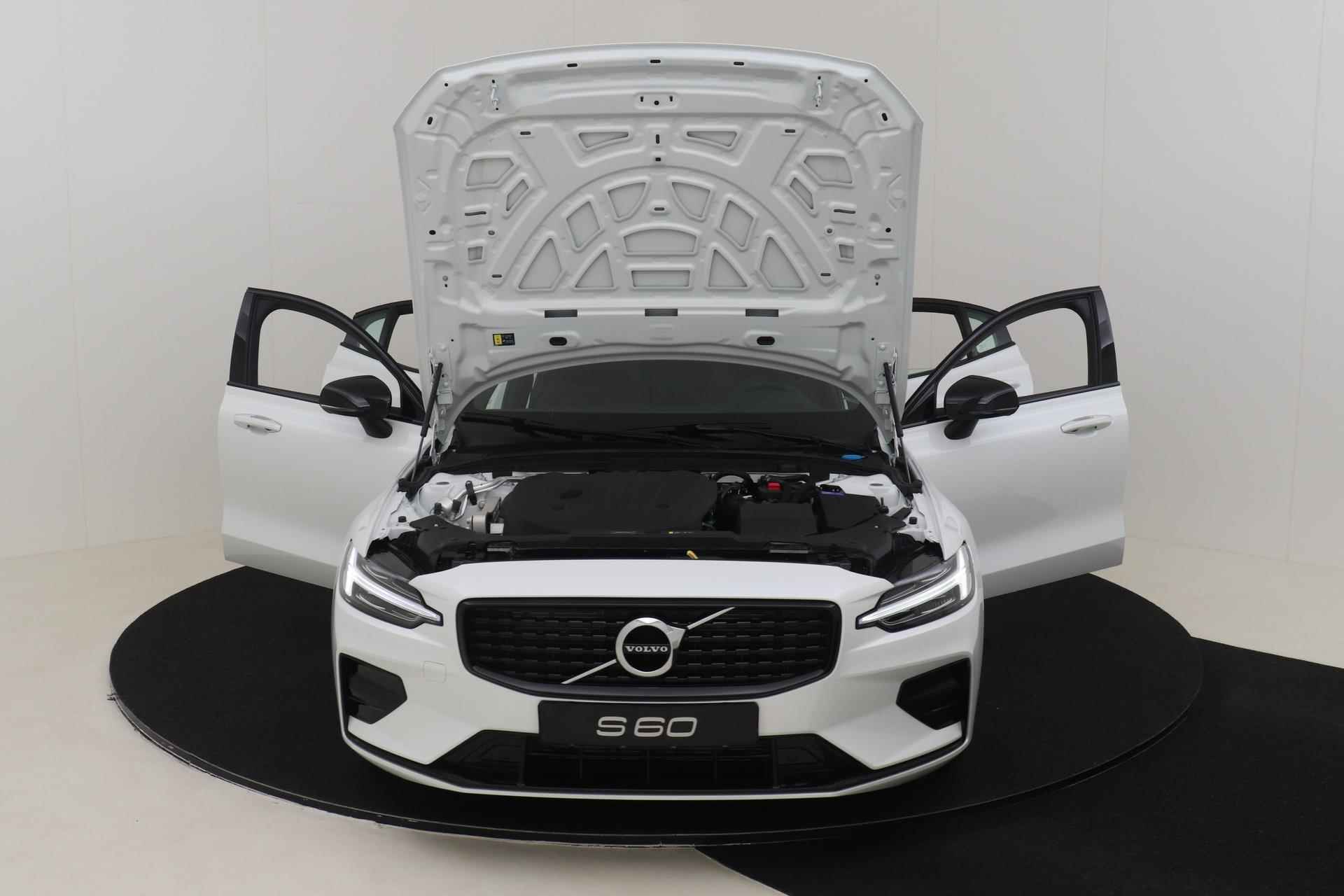 Volvo S60 B3 (M-HYBRID) R-DESIGN -PANO.DAK|CAMERA|19"|HK-AUDIO - 21/46