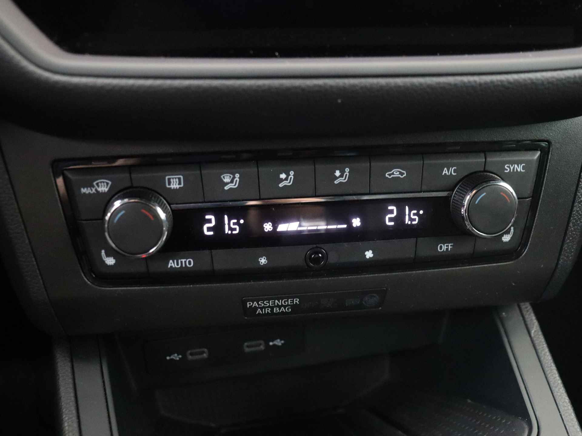 SEAT Ibiza Xcellence 110 pk Automaat | Navigatie | Climate Control | Lichtmetalen velgen - 19/34