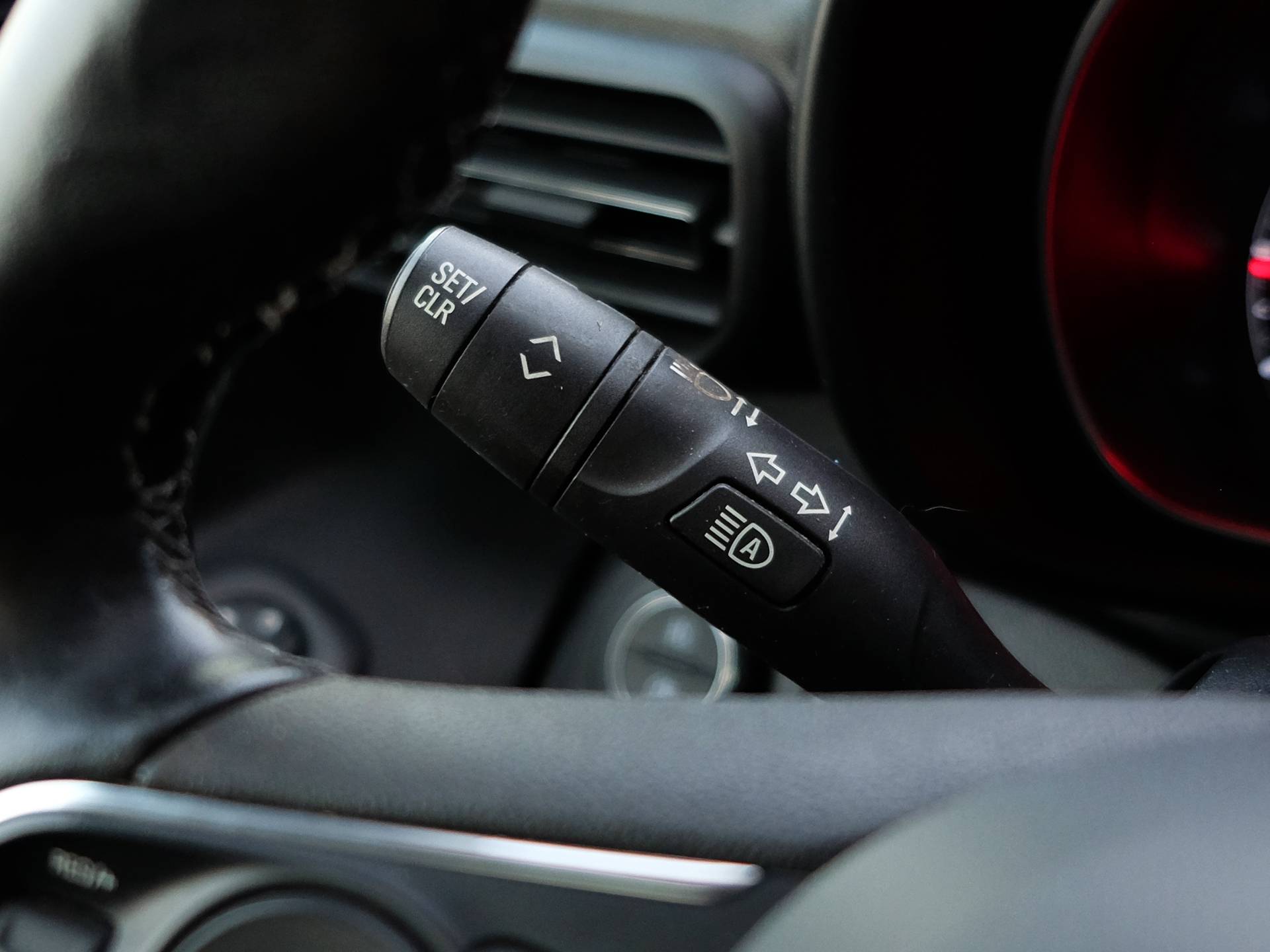 Opel Combo Life 1.2 Turbo 110pk L2H1 Edition | Climate | Navi Full map | Parkeer sensor | Panodak | Stoelverwarming - 17/33