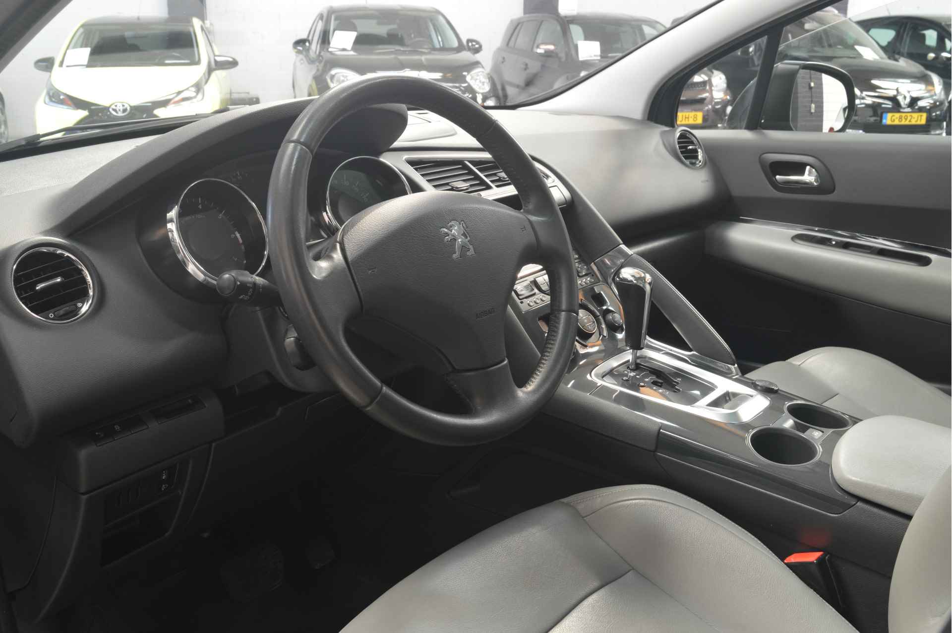 Peugeot 3008 1.6 THP Active // AUTOMAAT // CLIMA // PANO // CRUISE // TREKHAAK // - 8/25