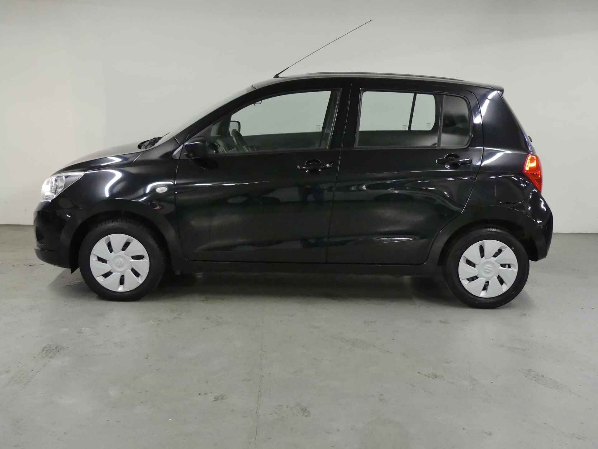 Suzuki Celerio 1.0 Comfort | Automaat | Airco | Audio | Bluetooth | Trekhaak - 6/26