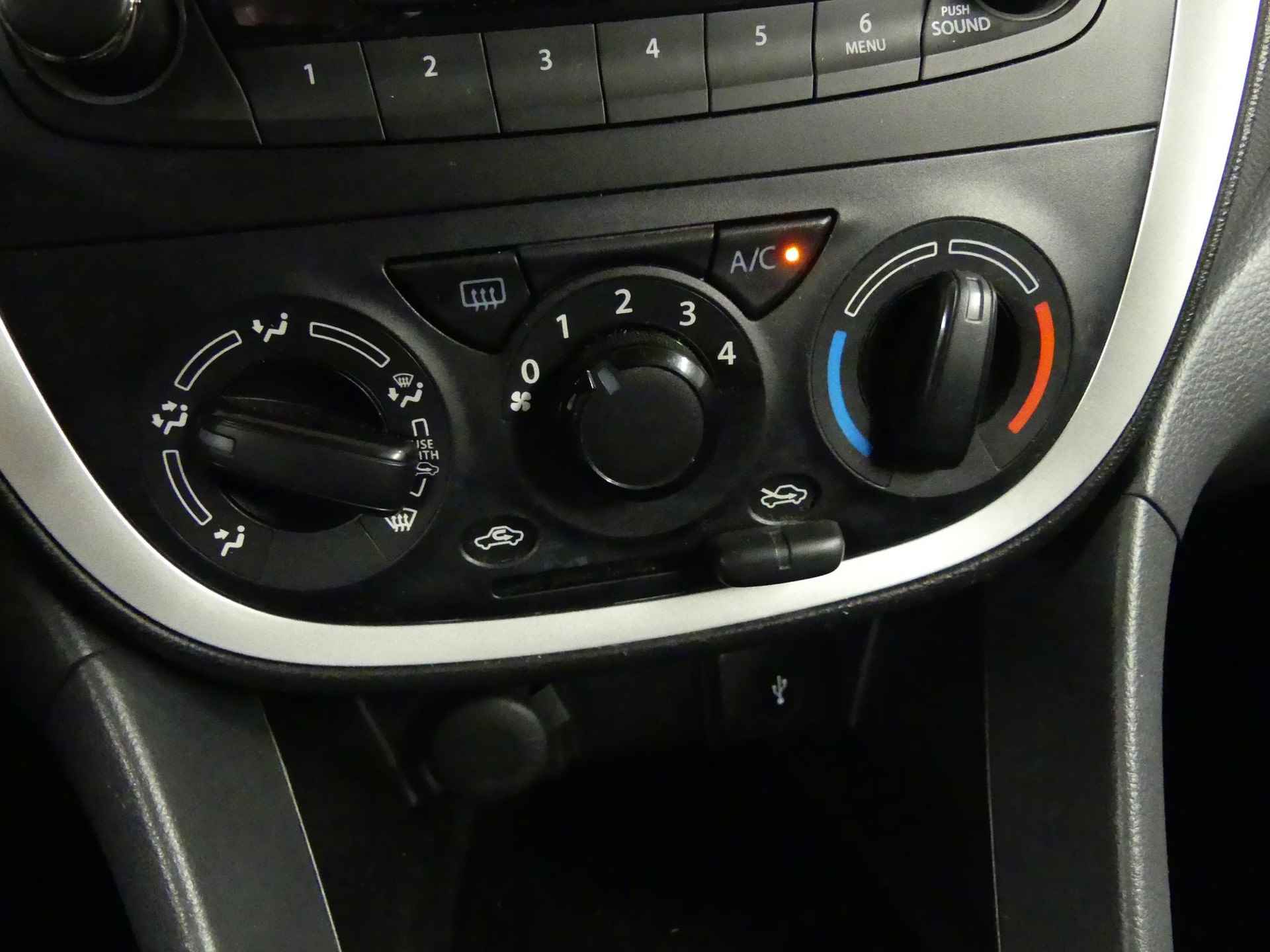 Suzuki Celerio 1.0 Comfort | Automaat | Airco | Audio | Bluetooth | Trekhaak - 24/26