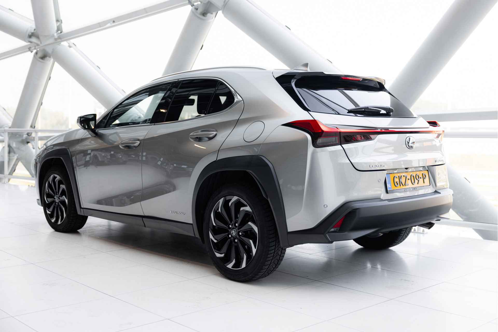 Lexus UX 250h Executive Line Limited | President Pack | Stoelverwarming & Verkoeling | Mark Levinson | Adaptive Cruise Control | - 27/61