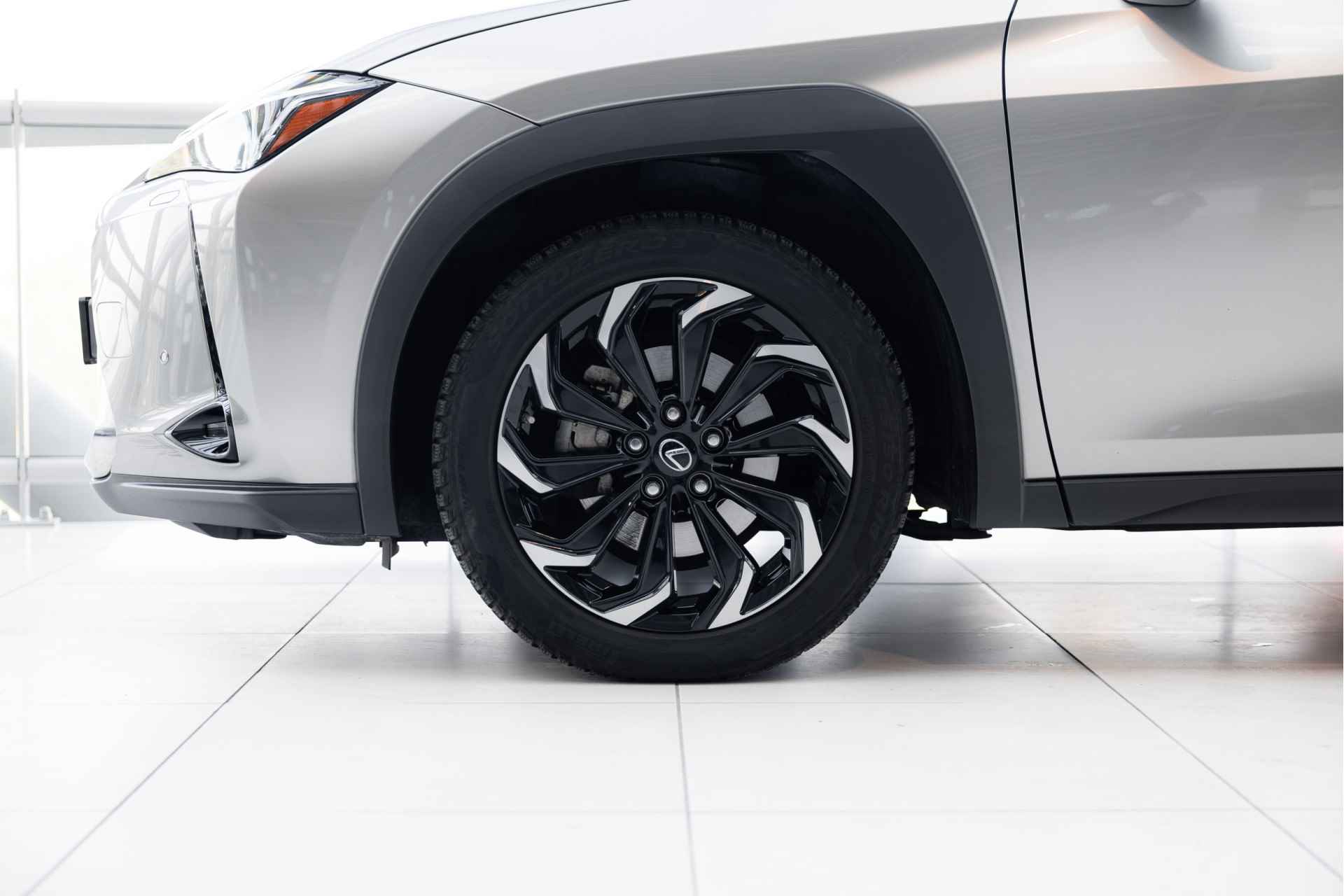 Lexus UX 250h Executive Line Limited | President Pack | Stoelverwarming & Verkoeling | Mark Levinson | Adaptive Cruise Control | - 44/61