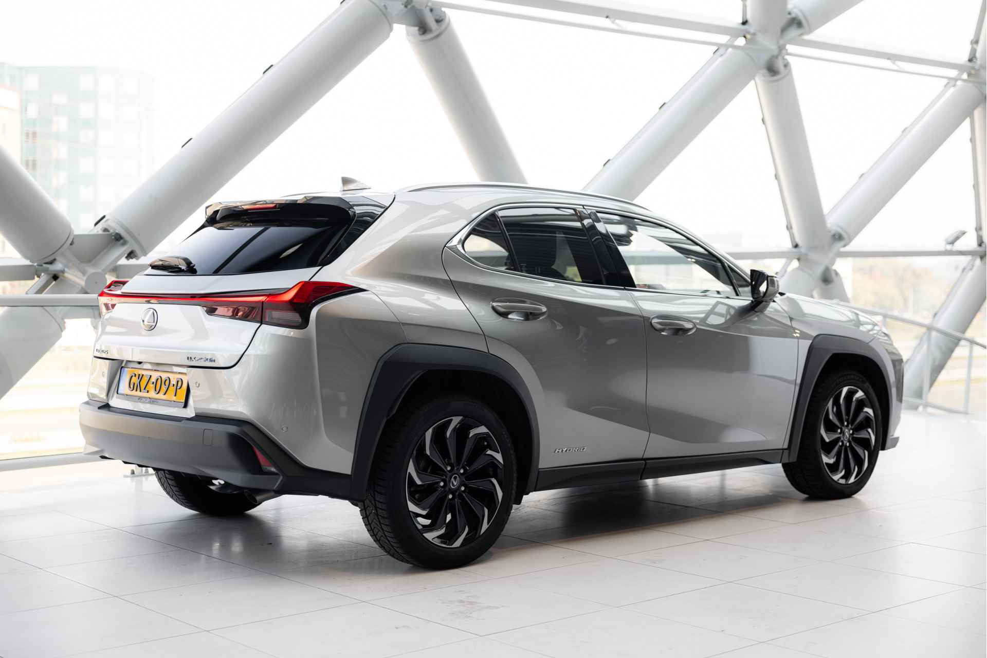 Lexus UX 250h Executive Line Limited | President Pack | Stoelverwarming & Verkoeling | Mark Levinson | Adaptive Cruise Control | - 55/61