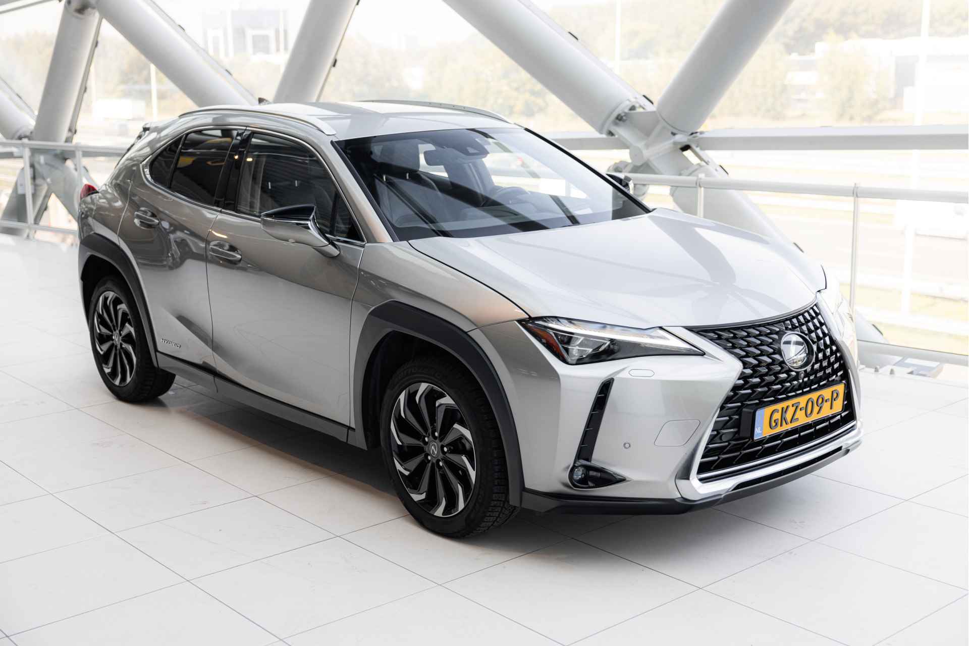 Lexus UX 250h Executive Line Limited | President Pack | Stoelverwarming & Verkoeling | Mark Levinson | Adaptive Cruise Control | - 56/61