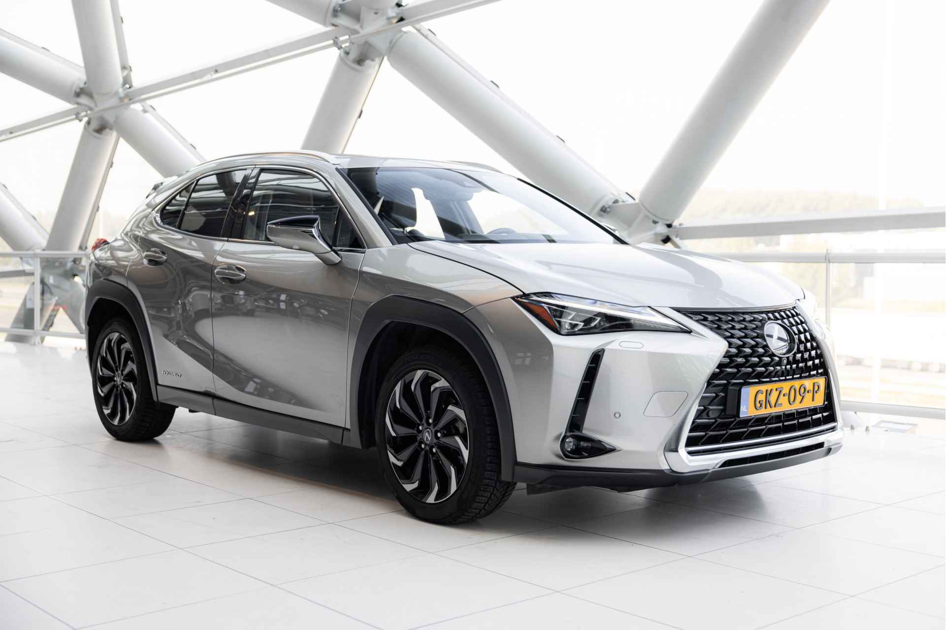 Lexus UX 250h Executive Line Limited | President Pack | Stoelverwarming & Verkoeling | Mark Levinson | Adaptive Cruise Control | - 57/61