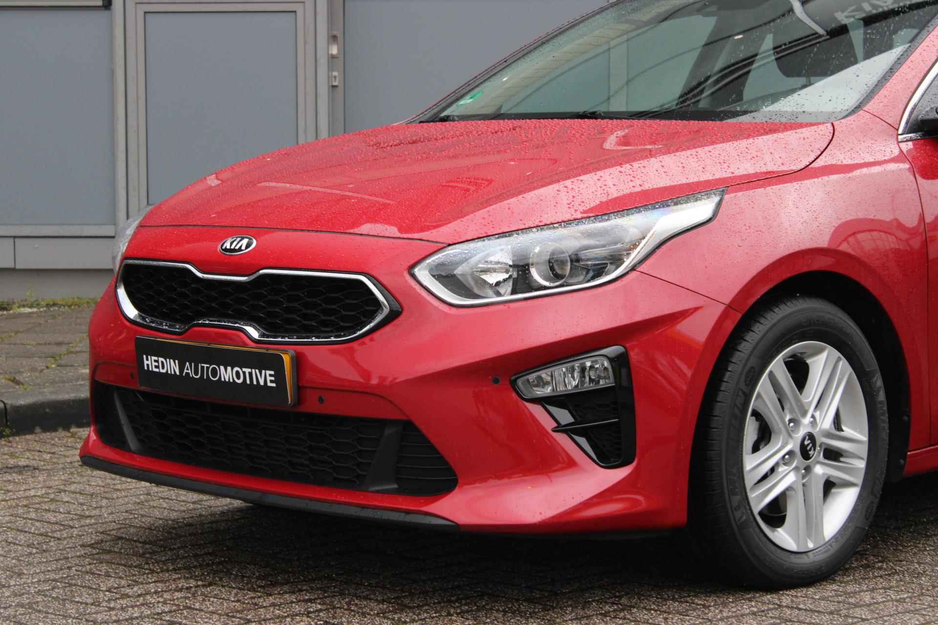 Kia Ceed Sportswagon 1.4 T-GDi 140PK DynamicLine | Navigatie | Camera | Climate control | Cruise control | Carplay | PDC V+A | LMV 16inch - 2/24