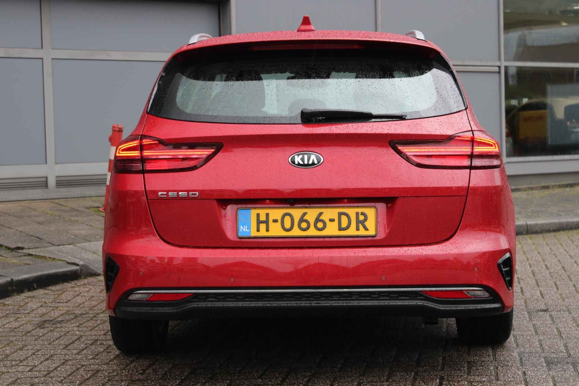 Kia Ceed Sportswagon 1.4 T-GDi 140PK DynamicLine | Navigatie | Camera | Climate control | Cruise control | Carplay | PDC V+A | LMV 16inch - 20/24