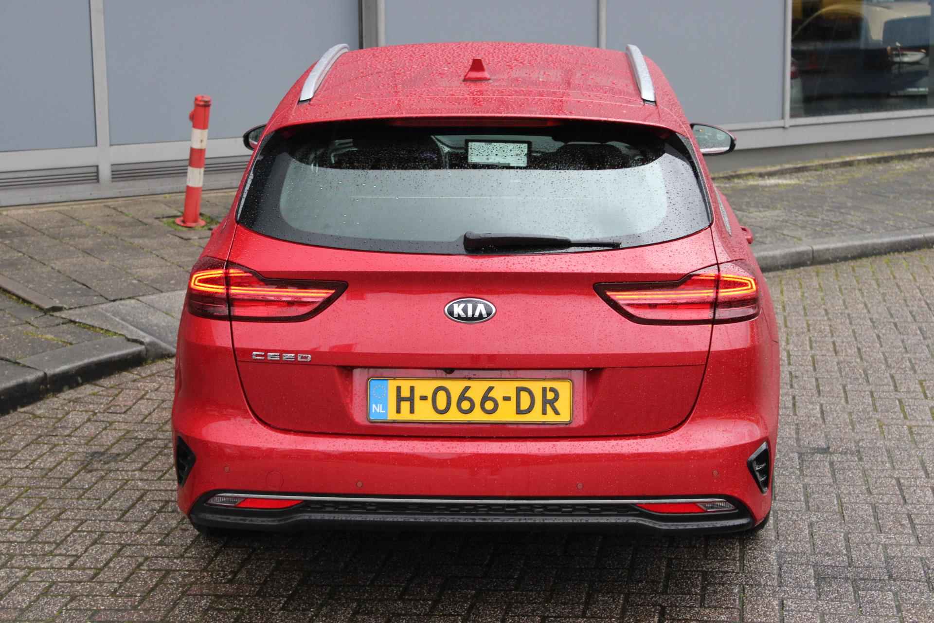 Kia Ceed Sportswagon 1.4 T-GDi 140PK DynamicLine | Navigatie | Camera | Climate control | Cruise control | Carplay | PDC V+A | LMV 16inch - 21/24