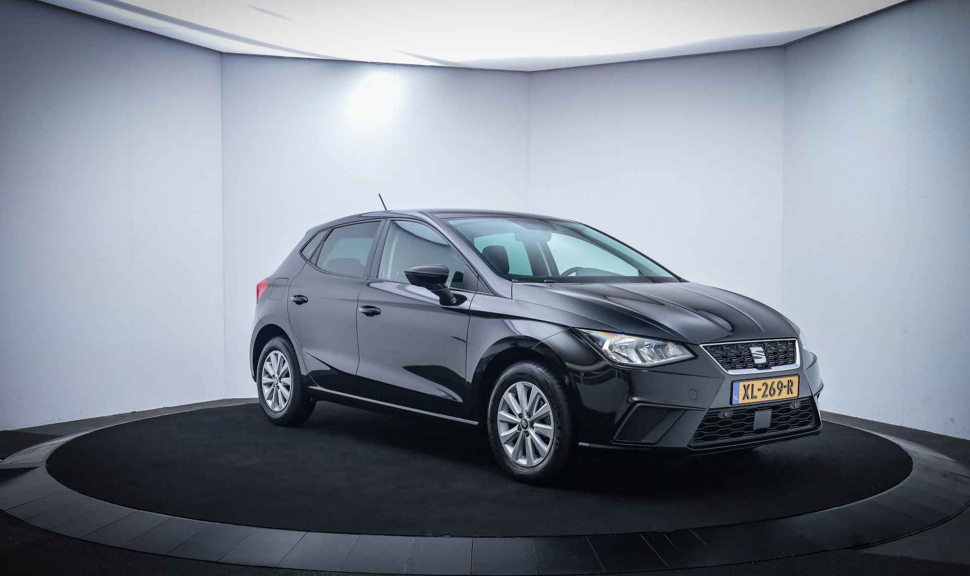 SEAT Ibiza 1.0TSI INTENSE Style CAMERA/CARPLAY/NAVI/CRUISE/CLIMA/PRIV GLASS/PDC V+A/LMV - 3/25