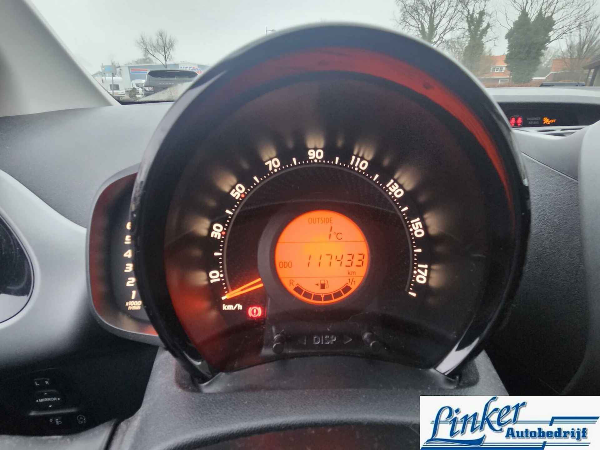 Toyota Aygo 1.0 VVT-i x-play CAMERA CARPLAY GEEN AFLEVERKOSTEN - 16/21