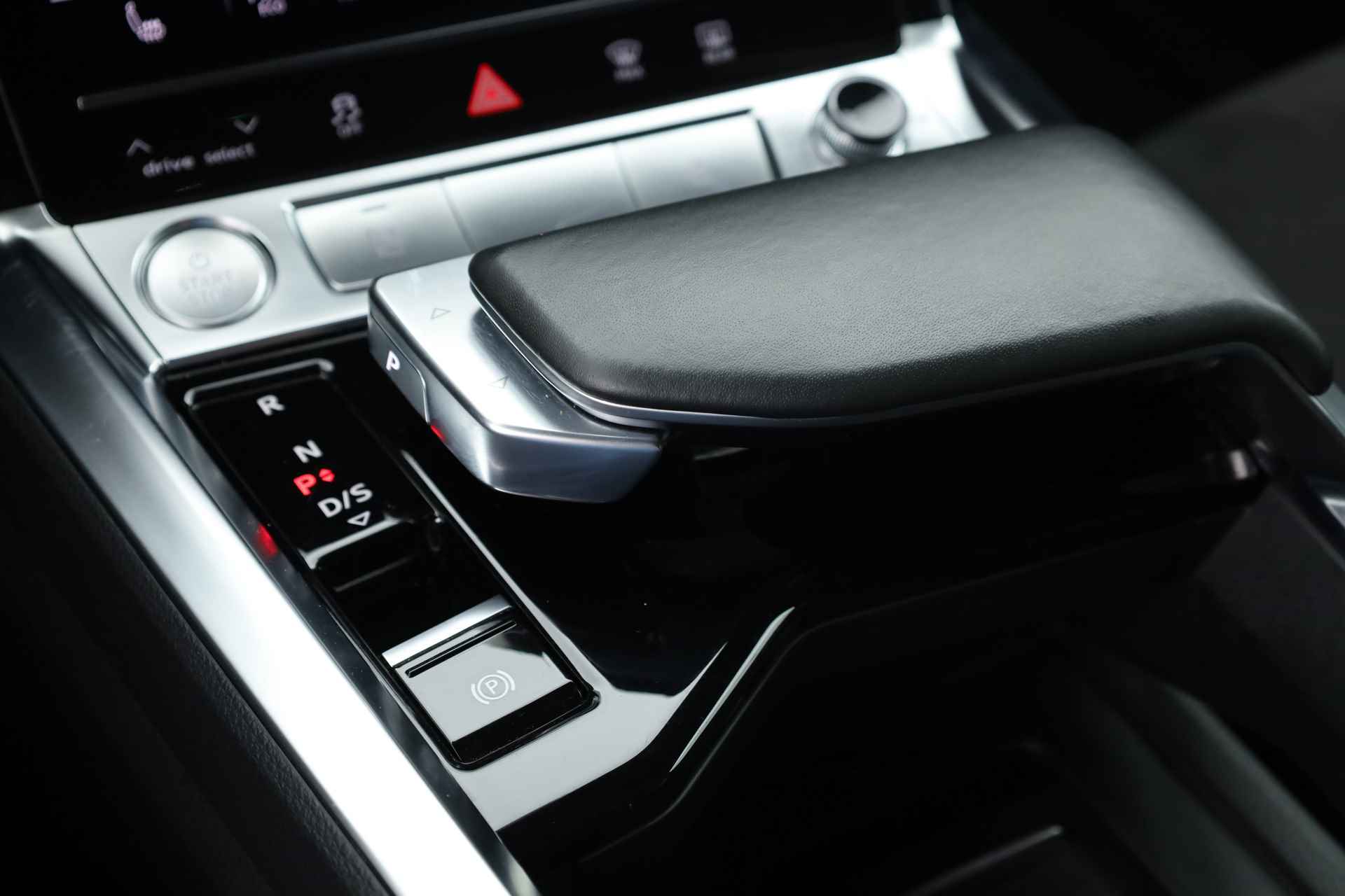 Audi e-tron 55 quattro 95 kWh | Navi | Luchtvering | Camera | Adapt. Cruise | 22" | Keyless - 19/30