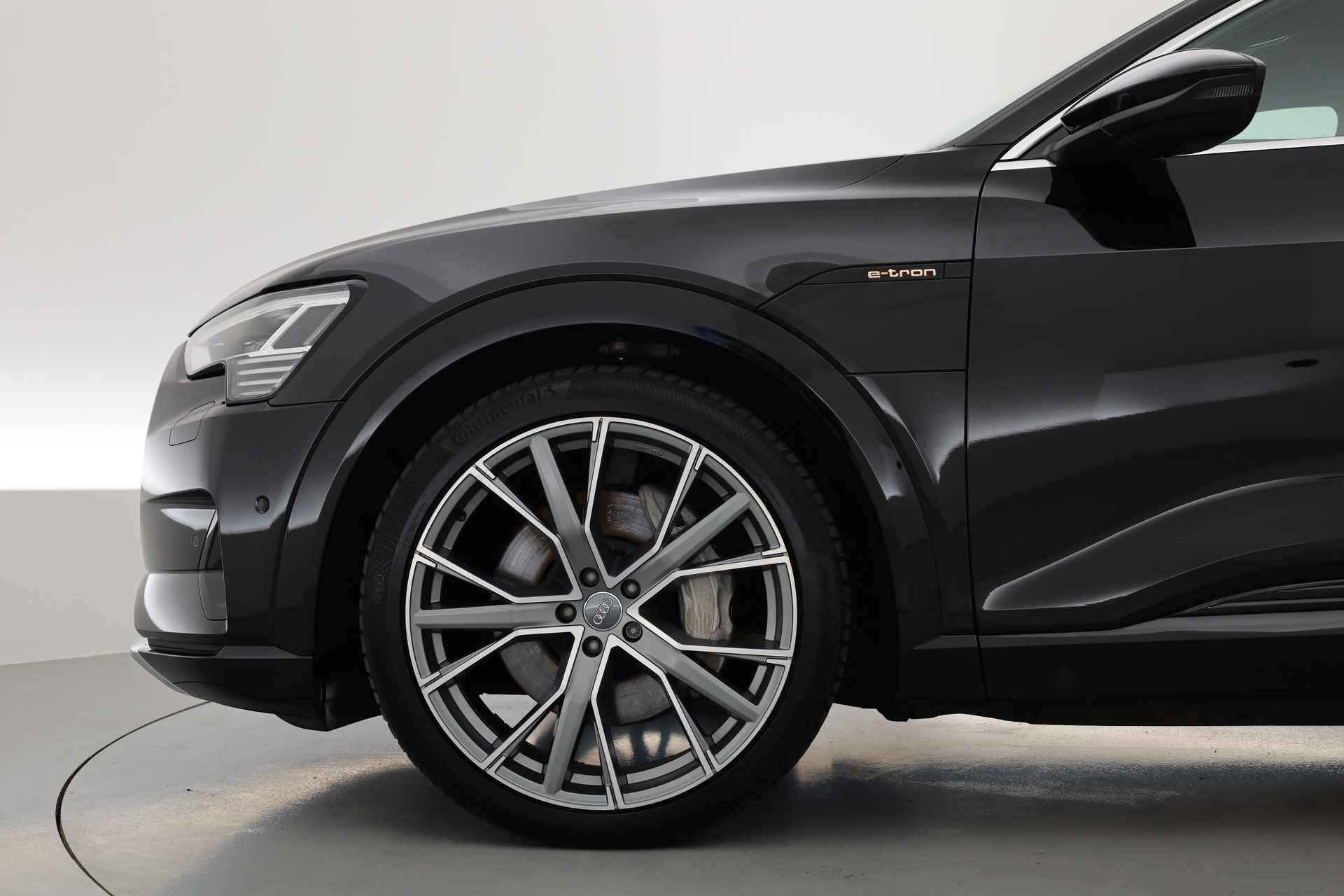 Audi e-tron 55 quattro 95 kWh | Navi | Luchtvering | Camera | Adapt. Cruise | 22" | Keyless - 26/30