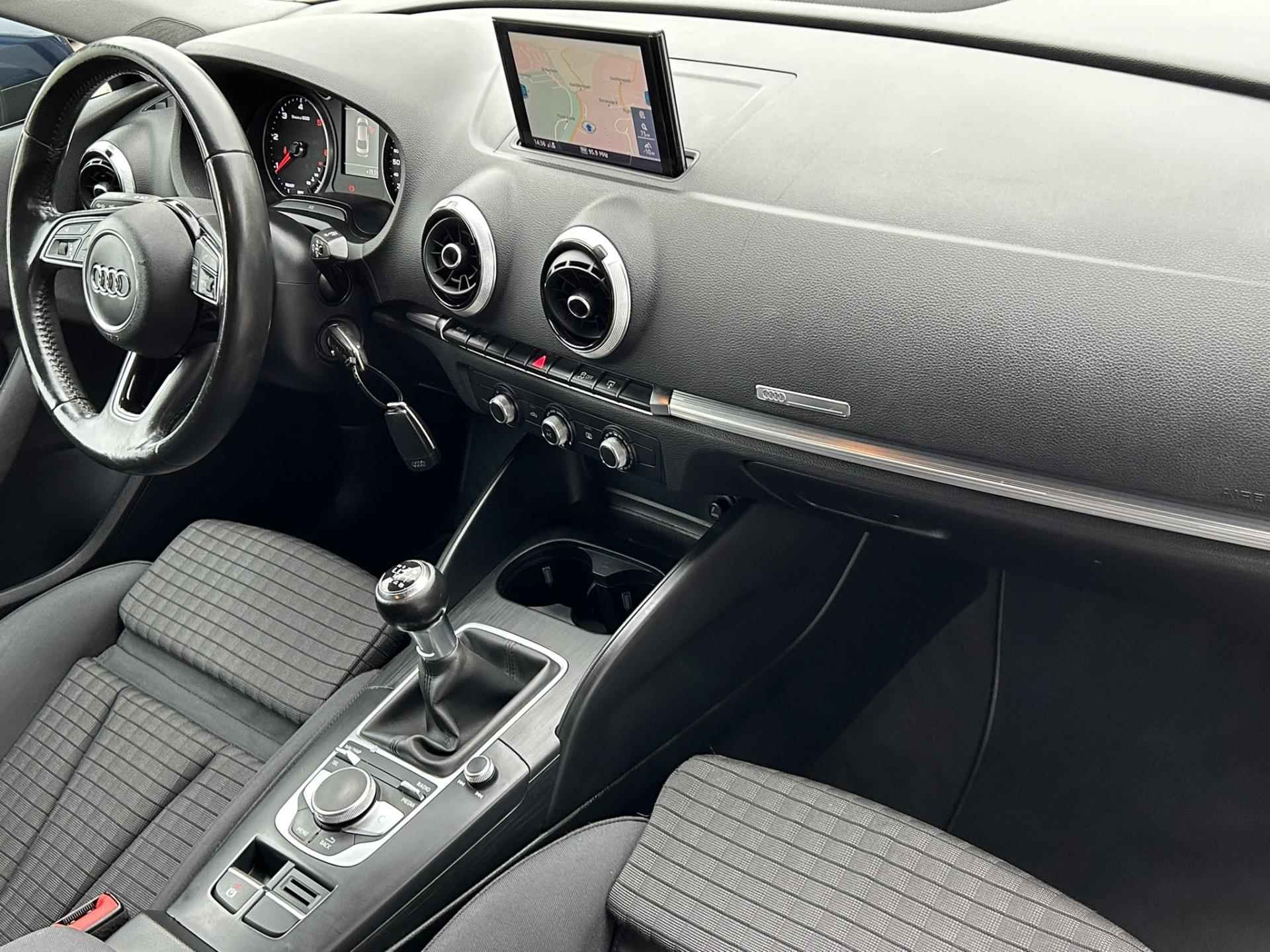 Audi A3 Limousine 1.6 TDI Sport Lease Edition Xenon Navi Cruise Airco Park.Sens Sportstoelen NAP NL-Auto Dealeronderhouden! - 11/32