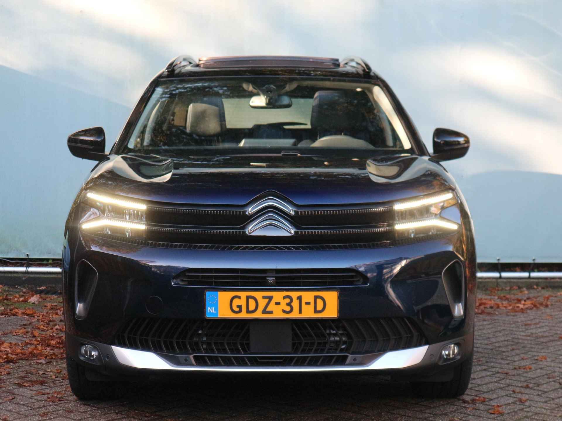 Citroen C5 Aircross 1.6 Plug-in Hybrid 180 Max / Schuif-/kanteldak / Adaptive cruise control / 19" Velgen - 35/48