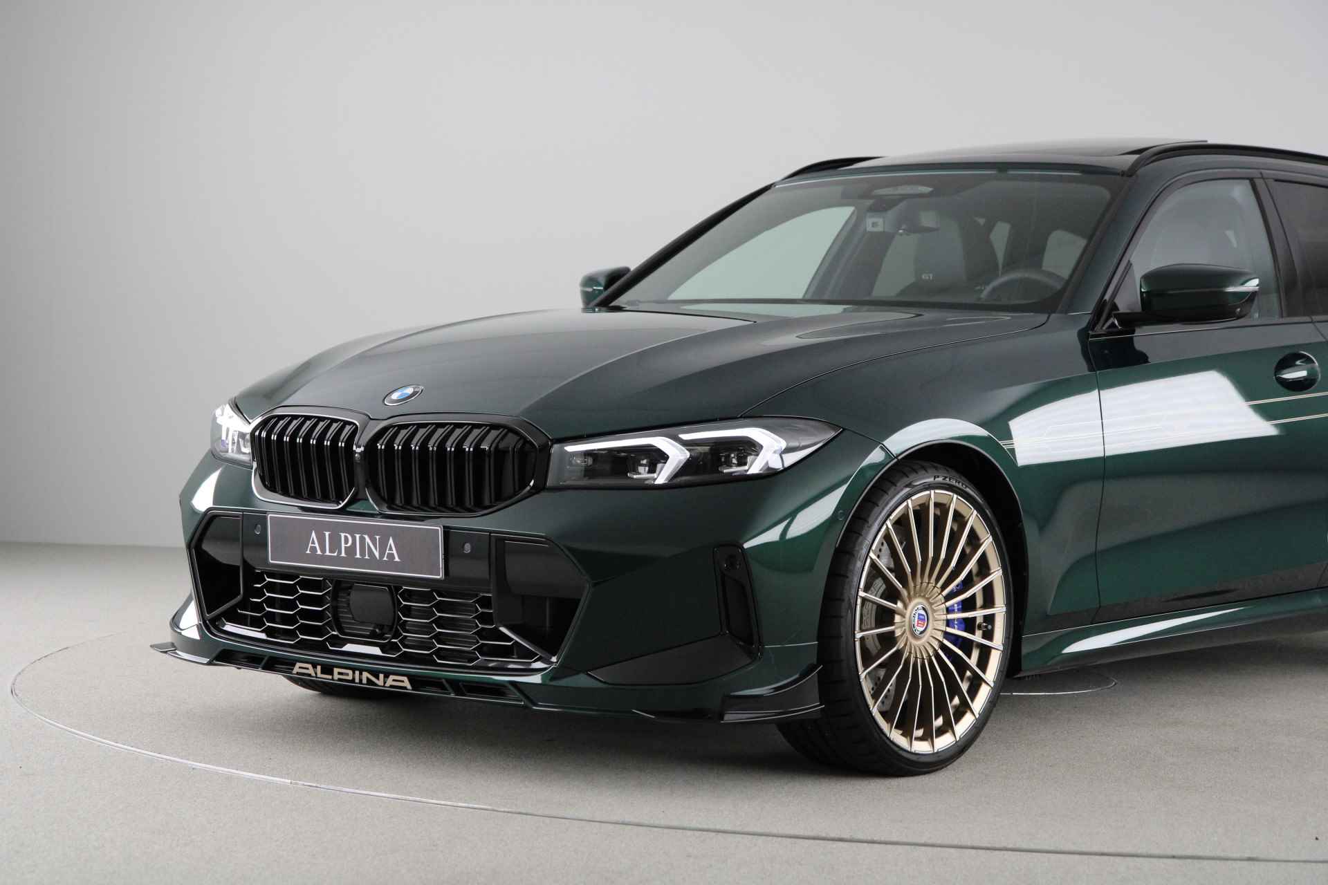 Alpina B3 GT Touring SWITCH-TRONIC Allrad - ALPINA Green II - 30/40