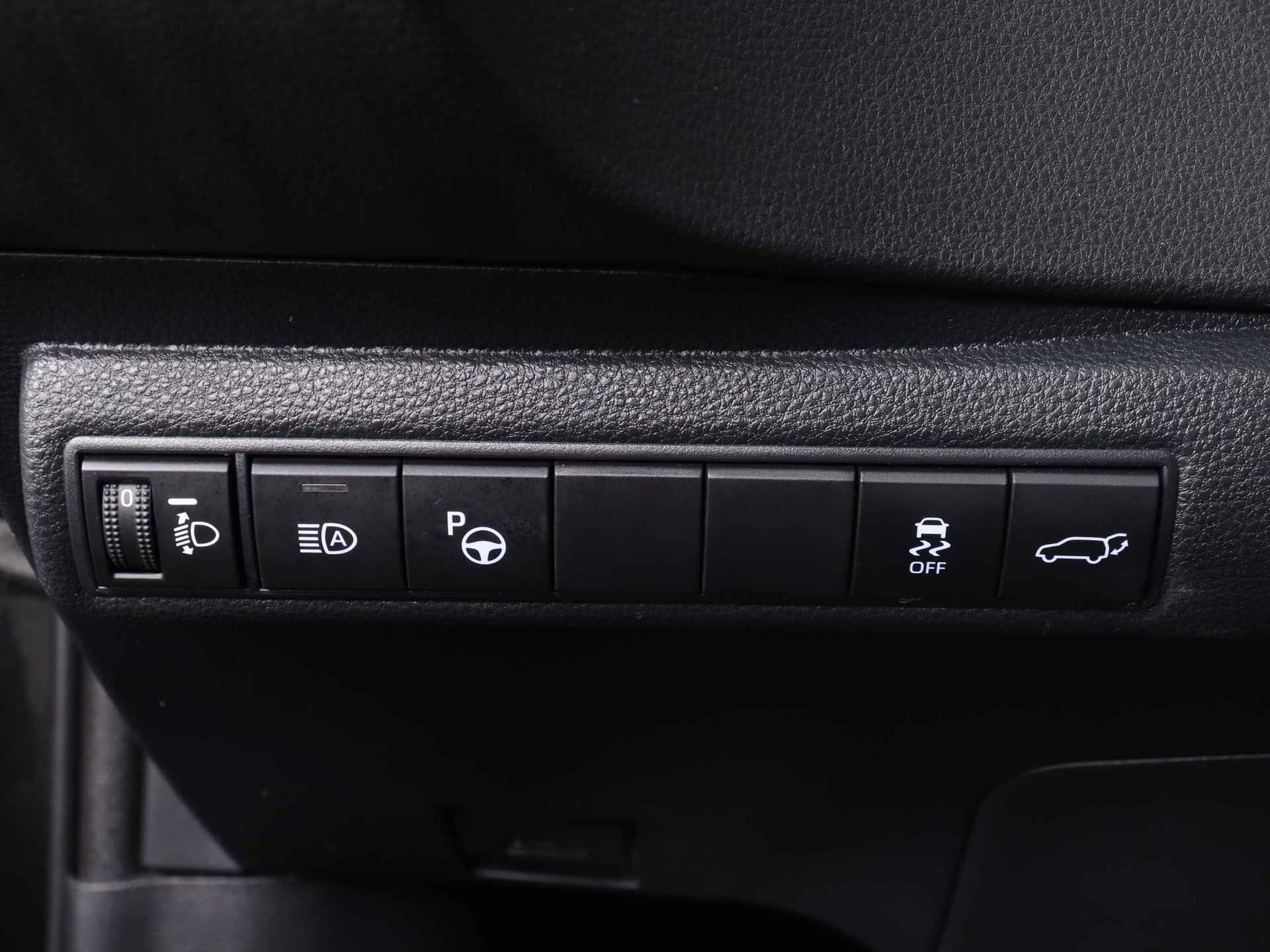Toyota Corolla Touring Sports 2.0 Hybrid Business GR-Sport | JBL | Head-Up Display | Navigatie | Elektrische Achterklep | Norbert Hattink ovb TFS - 34/47