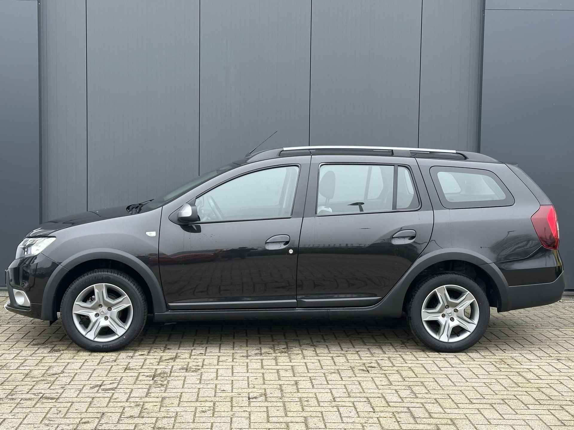 Dacia Logan MCV TCe 90 Stepway | Achteruitrijcamera | Stoelverwarming | Navigatie | Parkeersensoren - 12/33