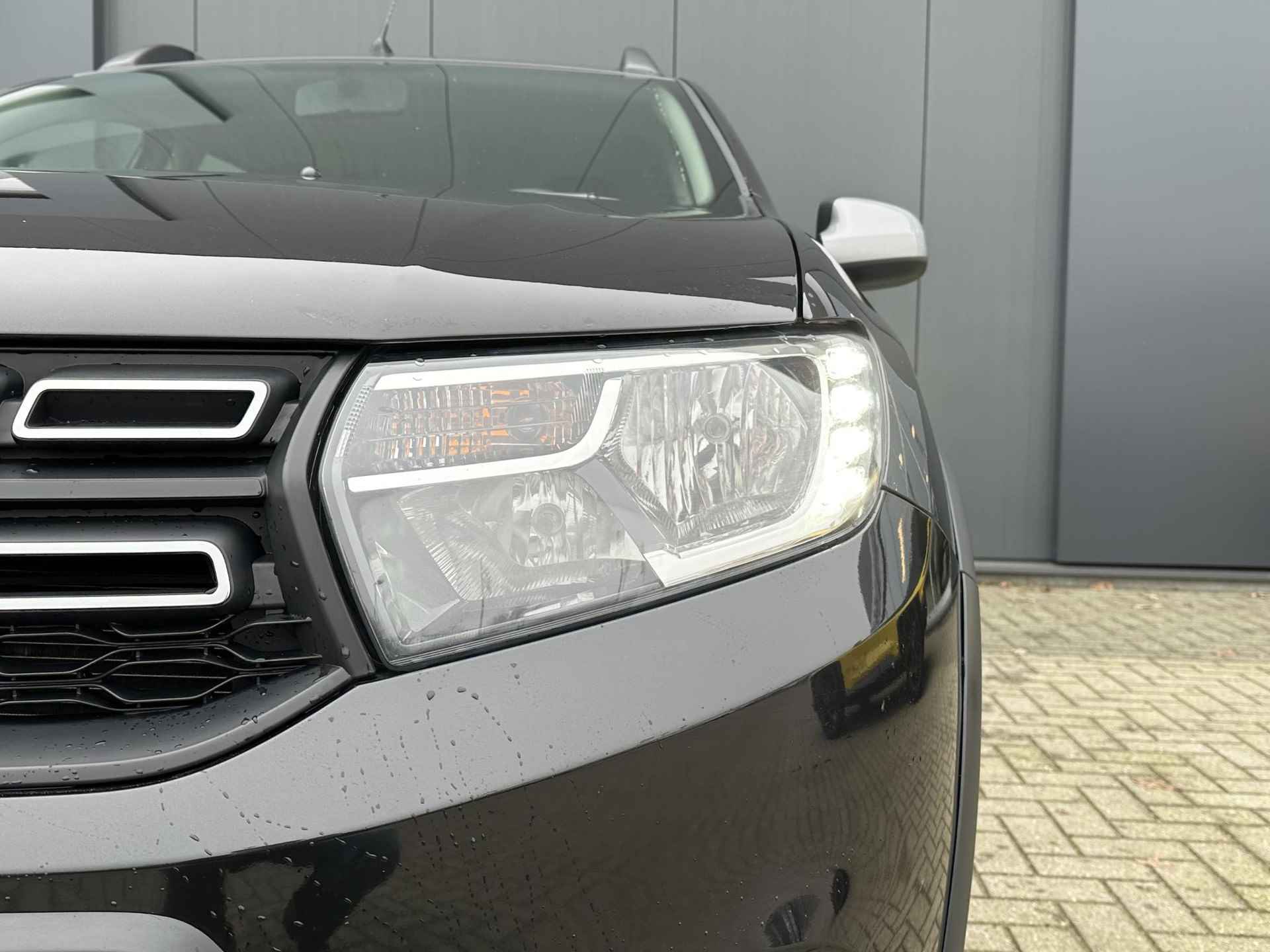 Dacia Logan MCV TCe 90 Stepway | Achteruitrijcamera | Stoelverwarming | Navigatie | Parkeersensoren - 20/33