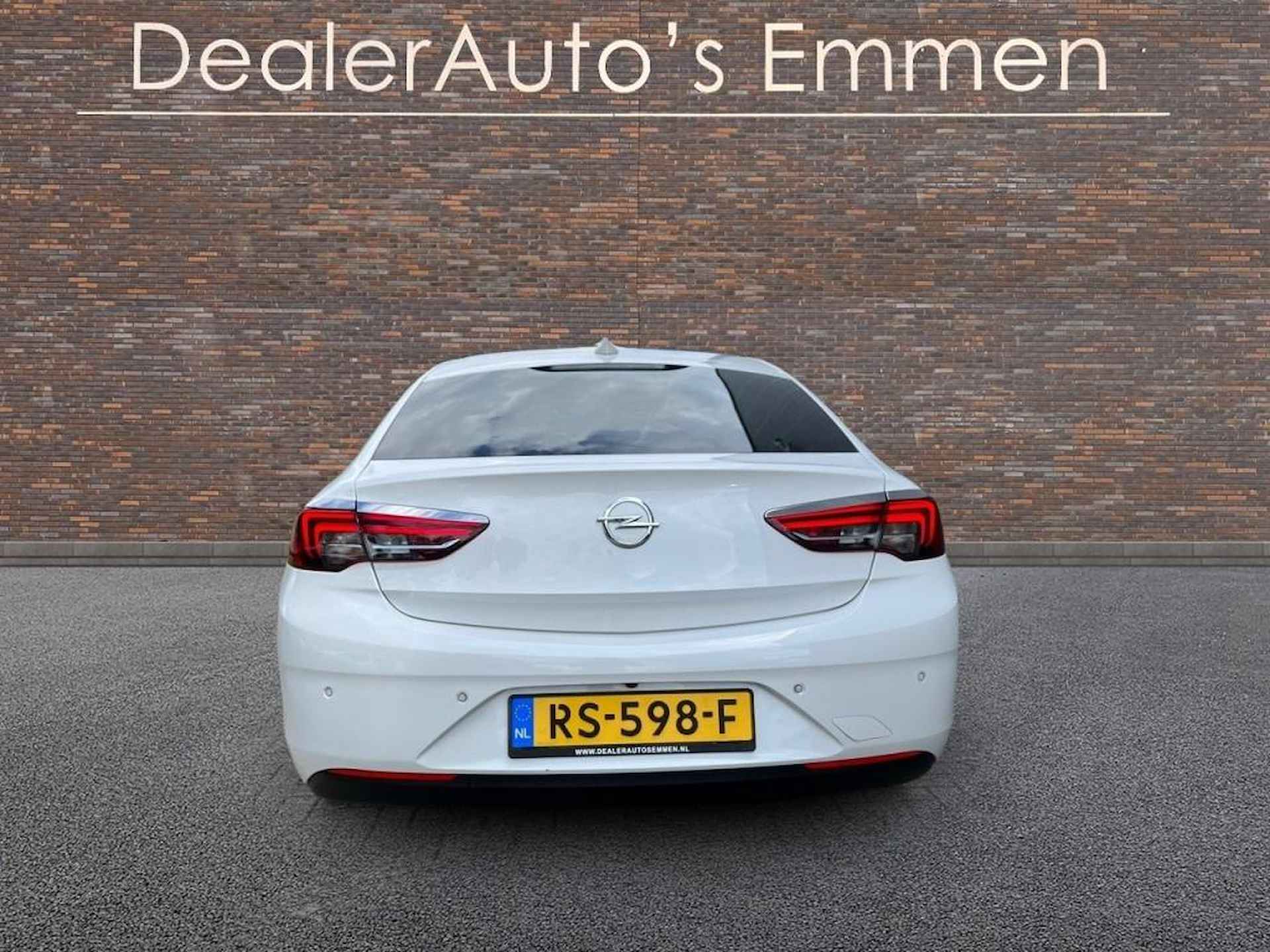 Opel Insignia Grand Sport 1.6 CDTI ECC SPORTSTOELEN NAVIGATIE CRUISE - 10/37