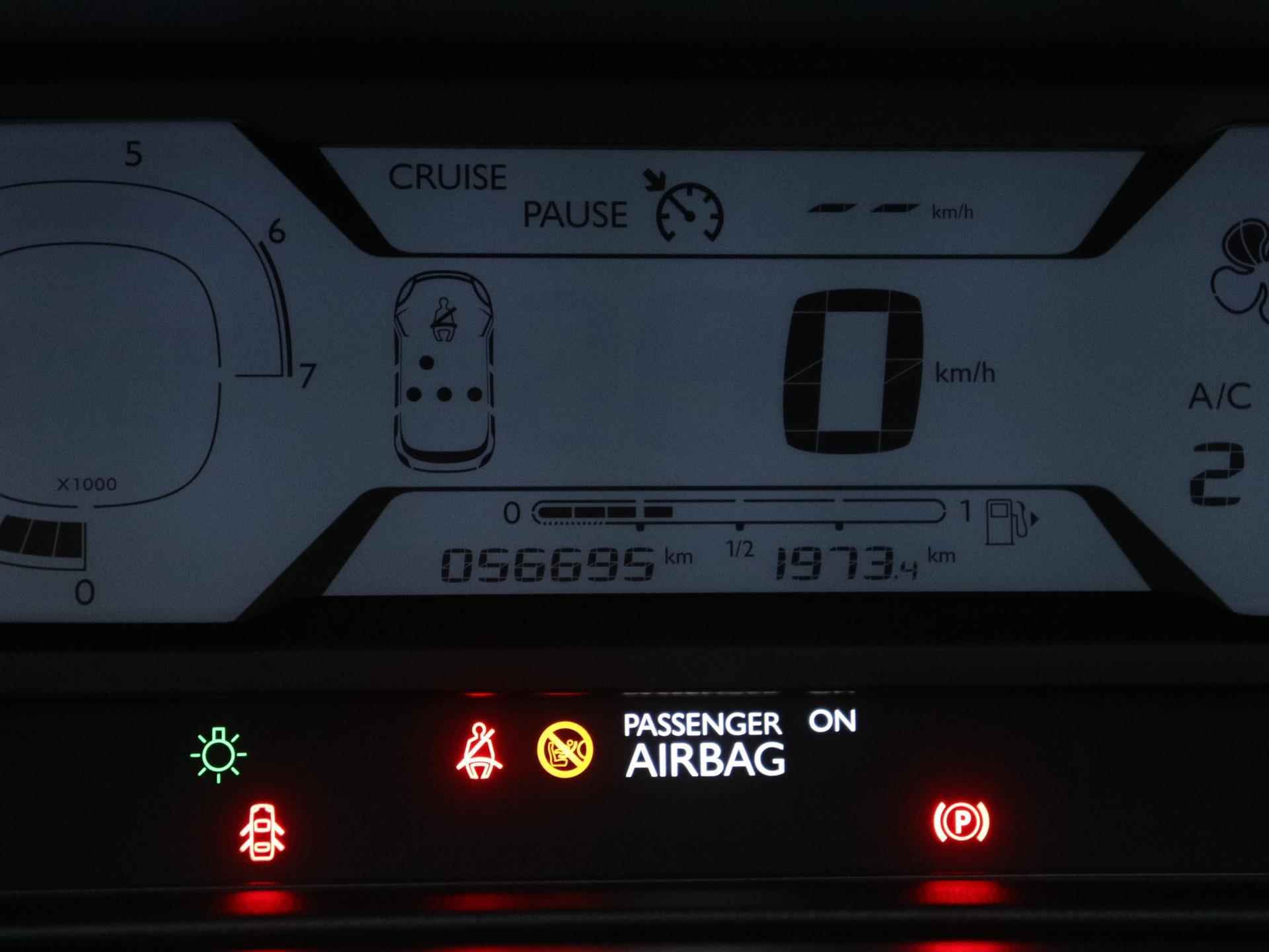 Citroen C4 Picasso Selection 130pk Automaat | Navigatie | Climate Control | Parkeersensoren Achter | Lederen Bekleding | Apple Carplay/Android Auto - 26/31