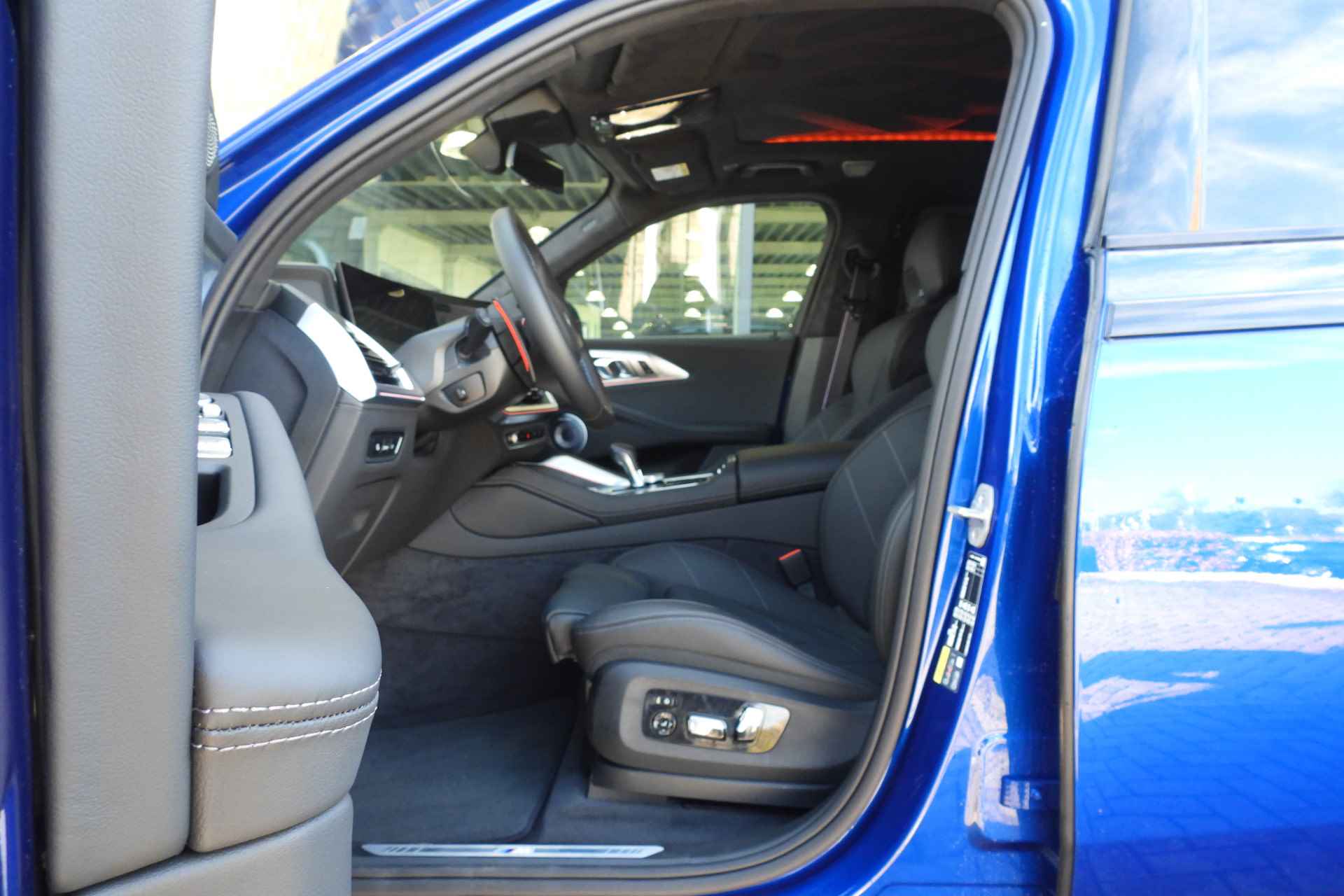 BMW XM PHEV 50e Automaat / Trekhaak / Massagefunctie / Adaptief M Onderstel Professional / Bowers & Wilkins / M Multifunctionele Stoelen / Soft-Close - 22/63