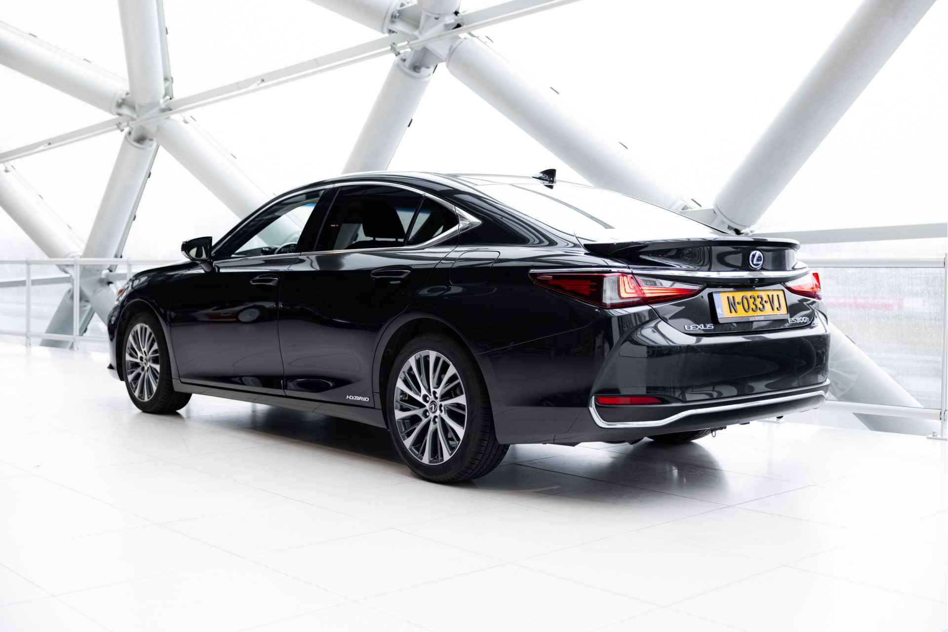 Lexus ES 300h Preference Line Business | Adaptive Cruise Control | Stoelverwarming | Apple Carplay | - 43/64