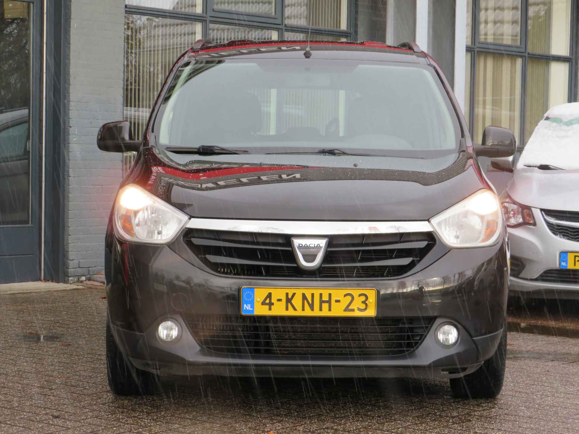 Dacia Lodgy 1.2 TCe Prestige 5p. | Airco | Navigatie | Bluetooth | Incl. Garantie | Parkeersensoren | - 3/29