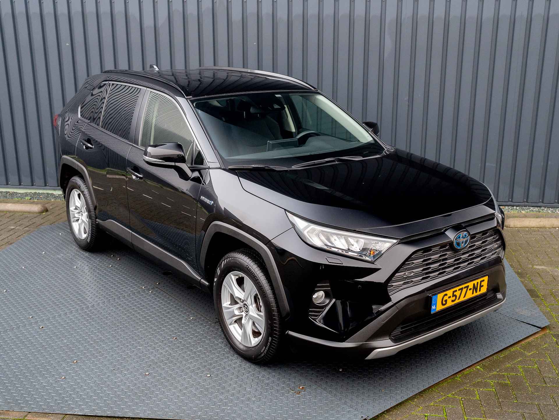 Toyota RAV4 2.5 Hybrid AWD Business Intro | Trekhaak afnb. | Bearlock | Stoelverw. | Parkeersensoren V&A | Navi | Camera | Prijs Rijklaar!! - 34/43