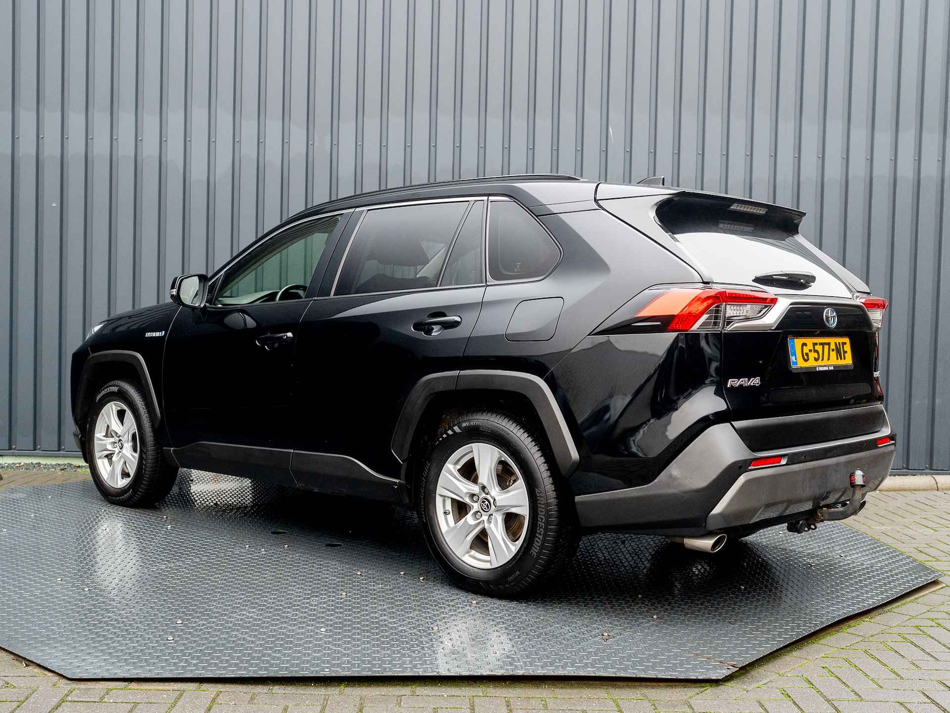 Toyota RAV4 2.5 Hybrid AWD Business Intro | Trekhaak afnb. | Bearlock | Stoelverw. | Parkeersensoren V&A | Navi | Camera | Prijs Rijklaar!! - 38/43