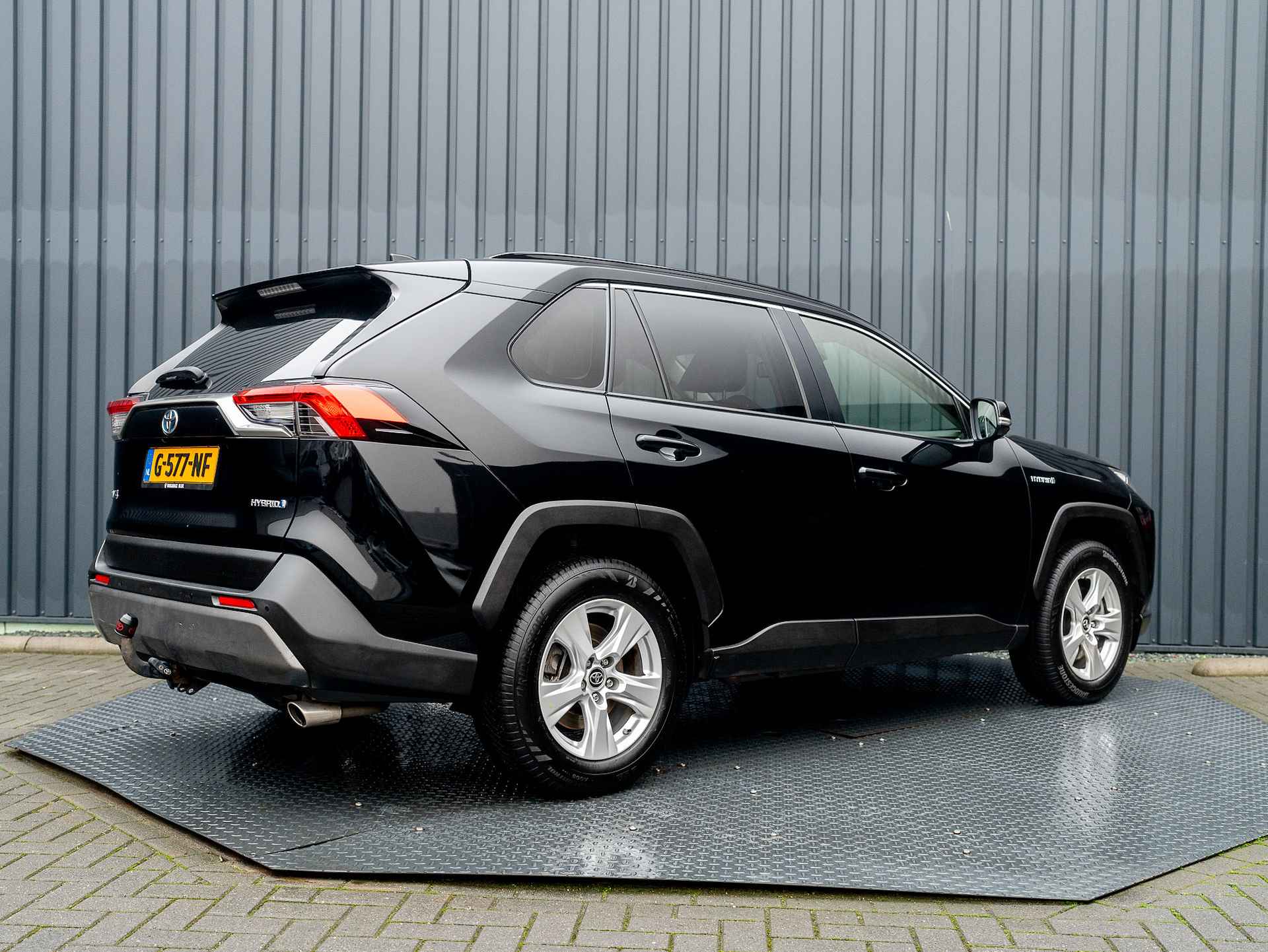 Toyota RAV4 2.5 Hybrid AWD Business Intro | Trekhaak afnb. | Bearlock | Stoelverw. | Parkeersensoren V&A | Navi | Camera | Prijs Rijklaar!! - 41/43